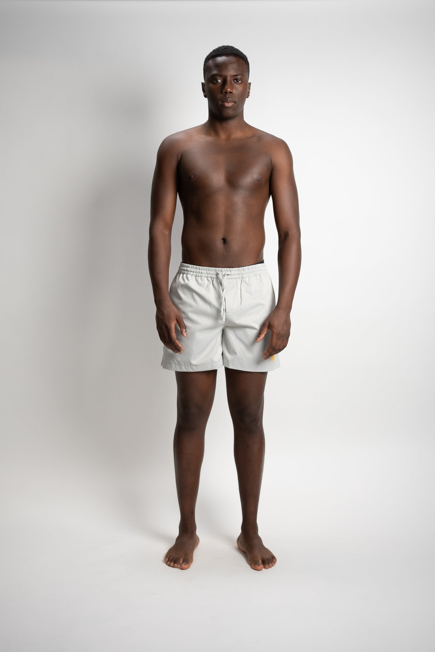 Costume grigio perla