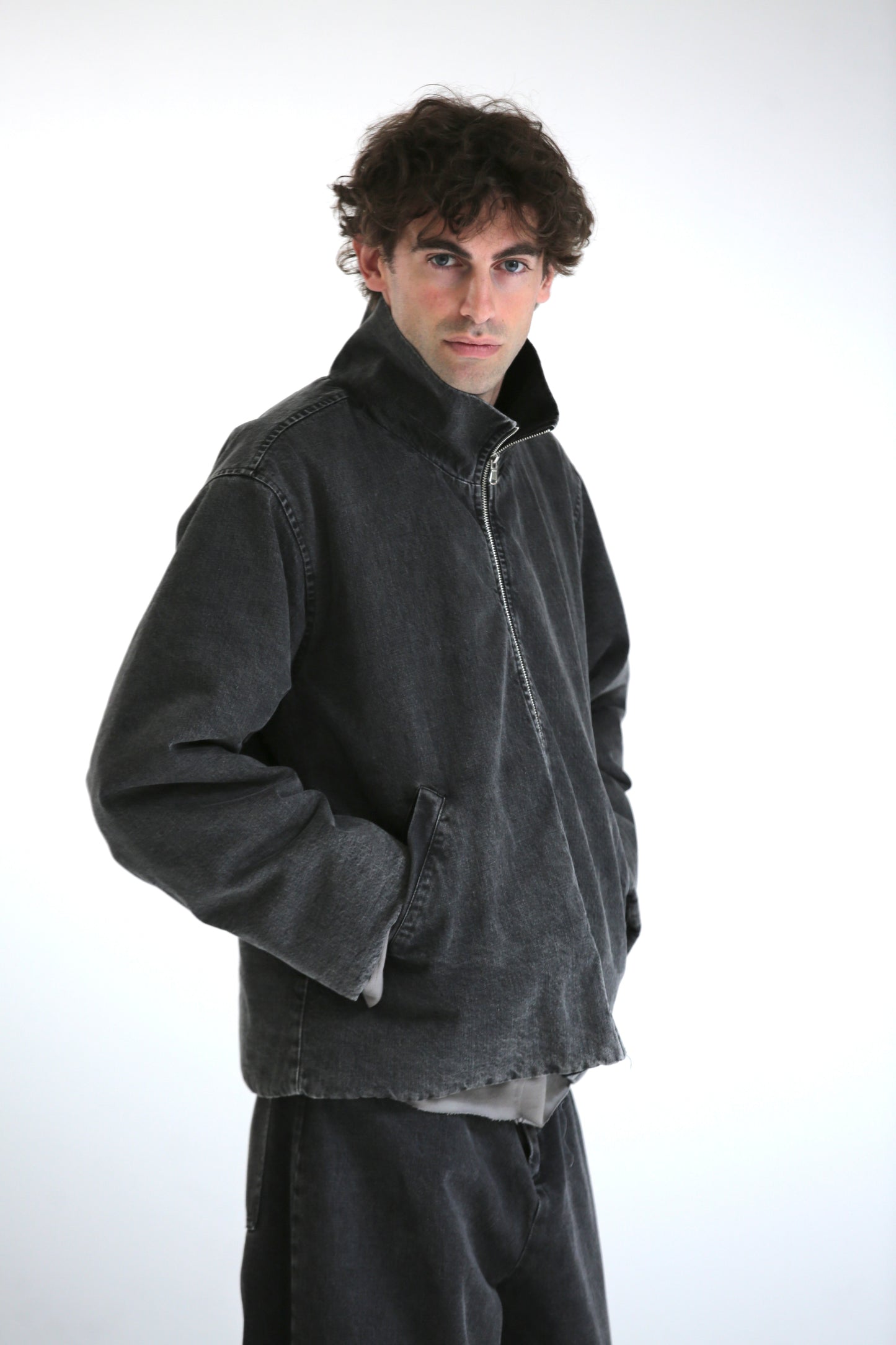 Giubbotto denim lavaggio black