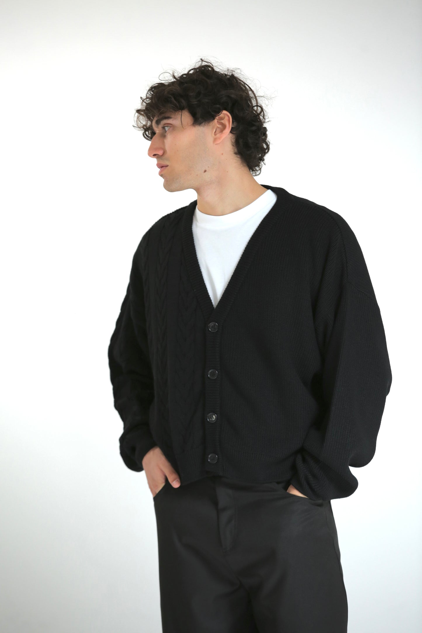 Cardigan crop metà intrecciato nero