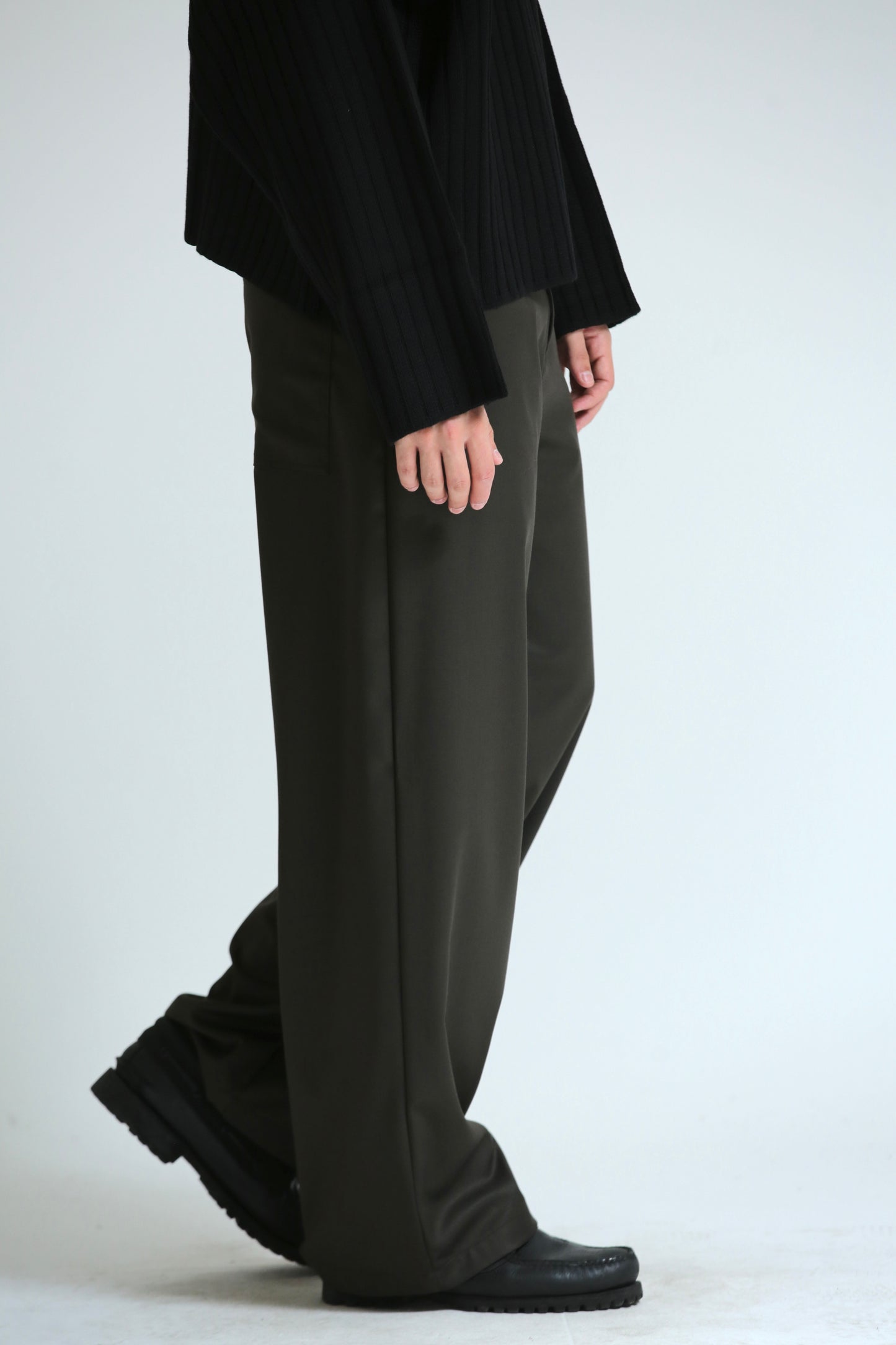 Maglione crop logo nero