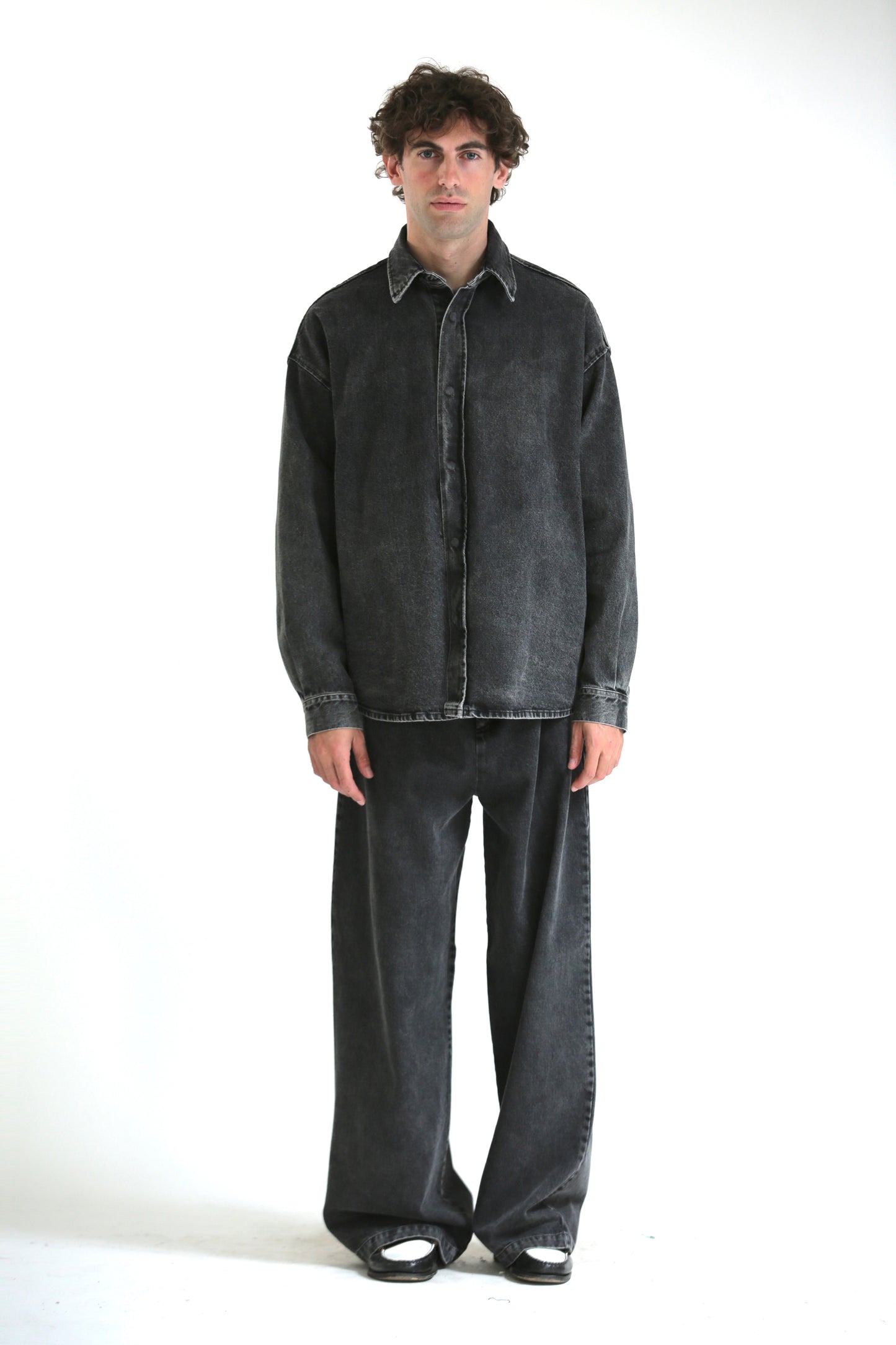 Camicia over denim black