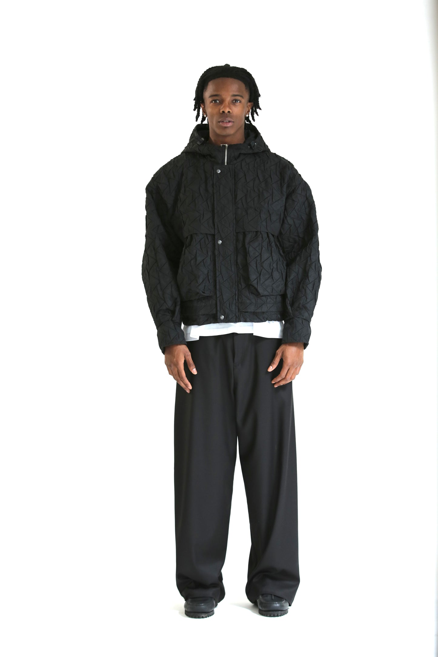 Bomber crop trapuntato nero