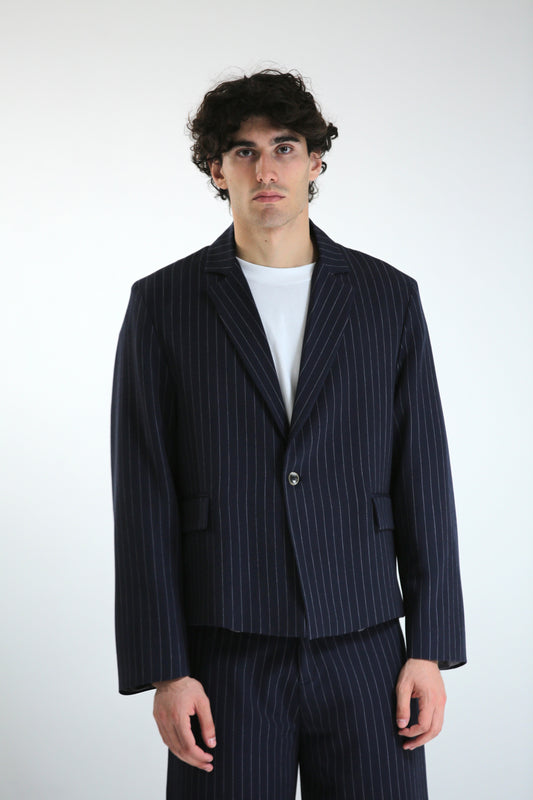 Giacca crop monopetto gessata blu