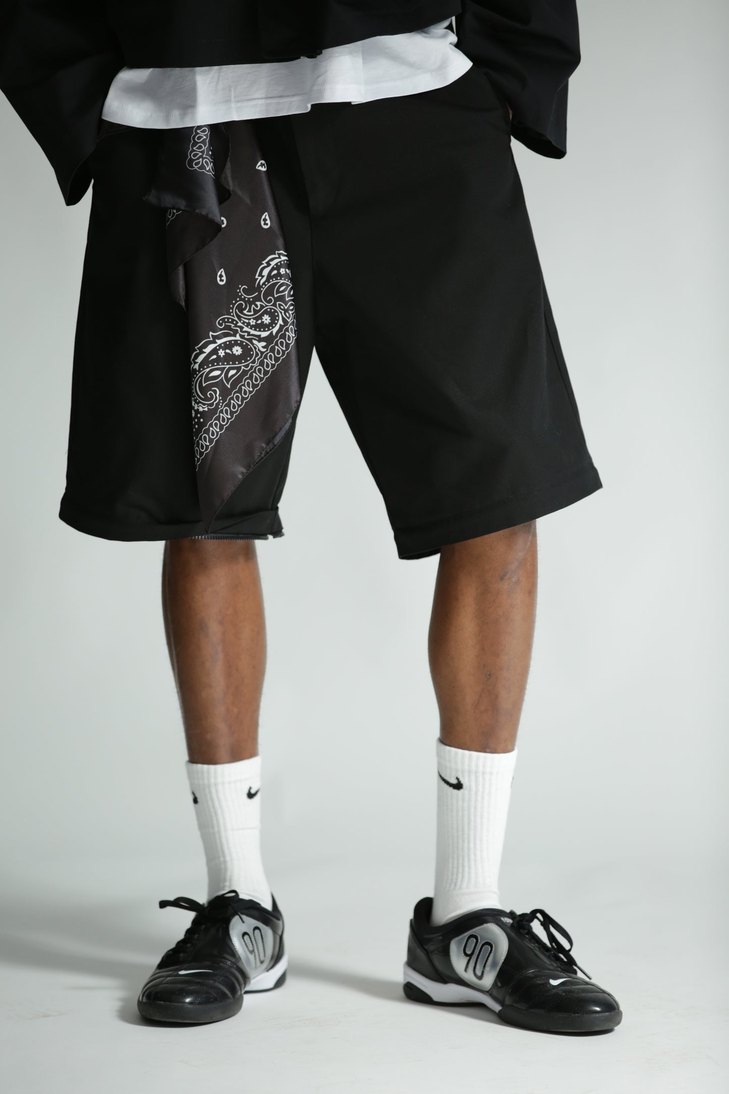 Pant/bermuda zip nero