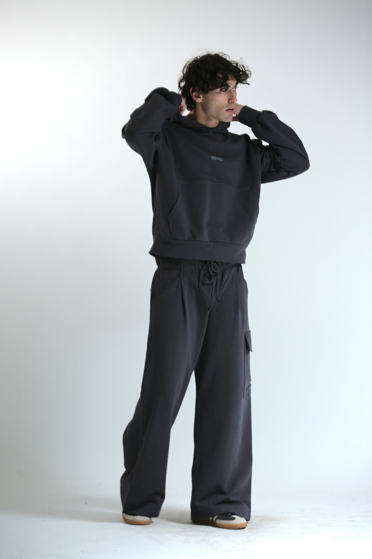 Felpa crop REVERSIBILE cappuccio piombo