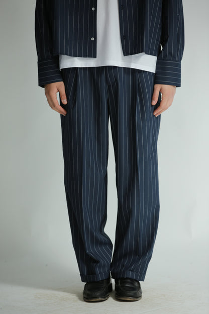 Pantalone vita alta fondo largo gessato blu
