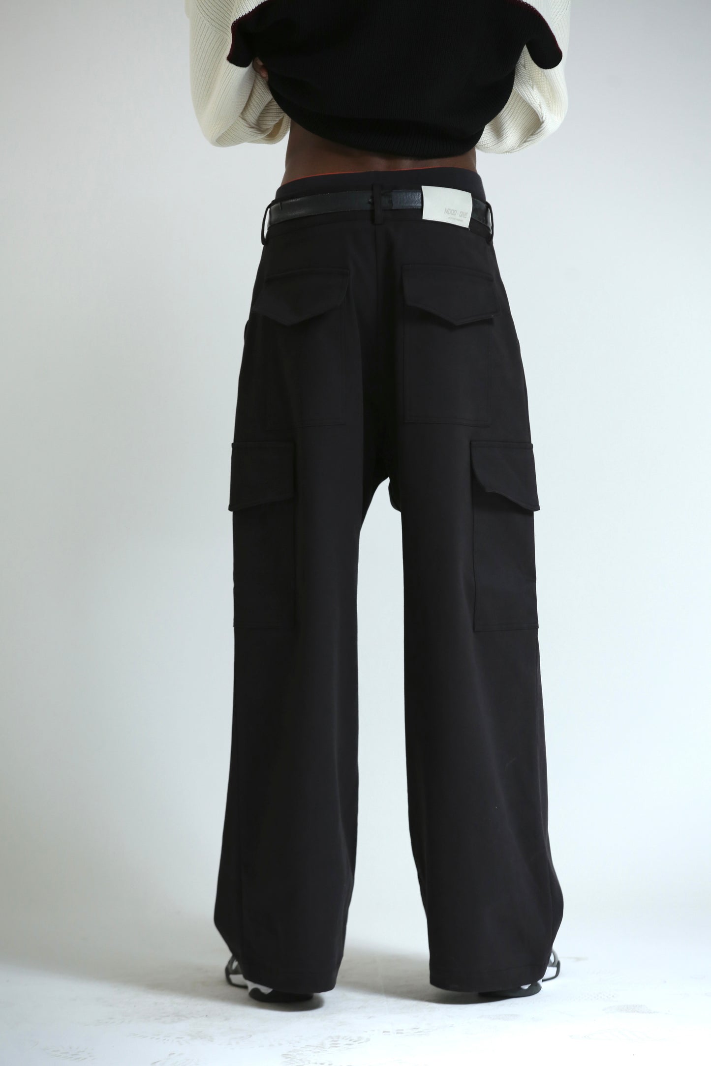 Pantalone tasconato nero cotone