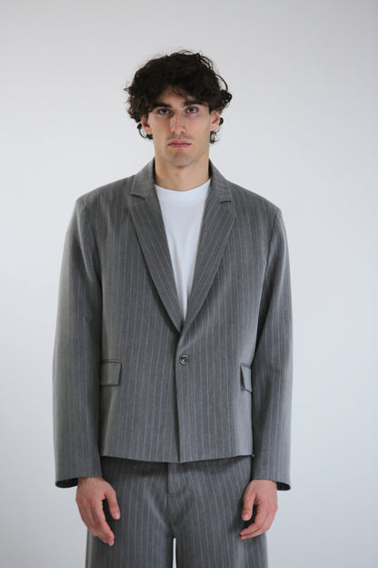 Giacca crop monopetto gessato grigio