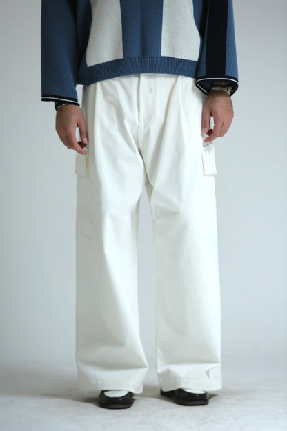 Pantalone tasconato bianco