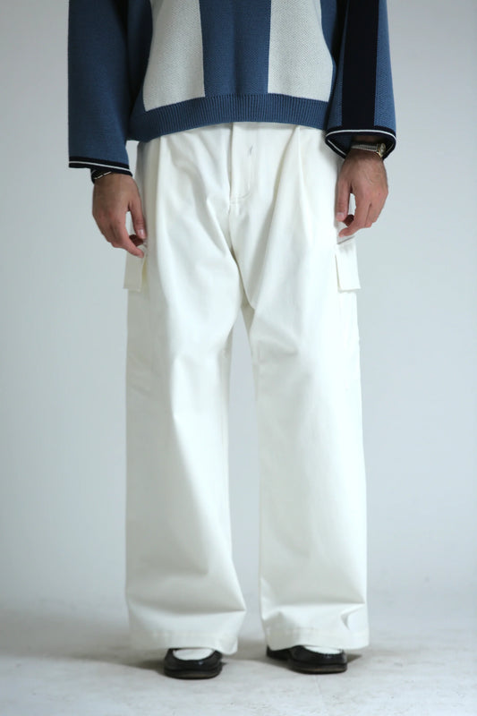 Pantalone tasconato bianco
