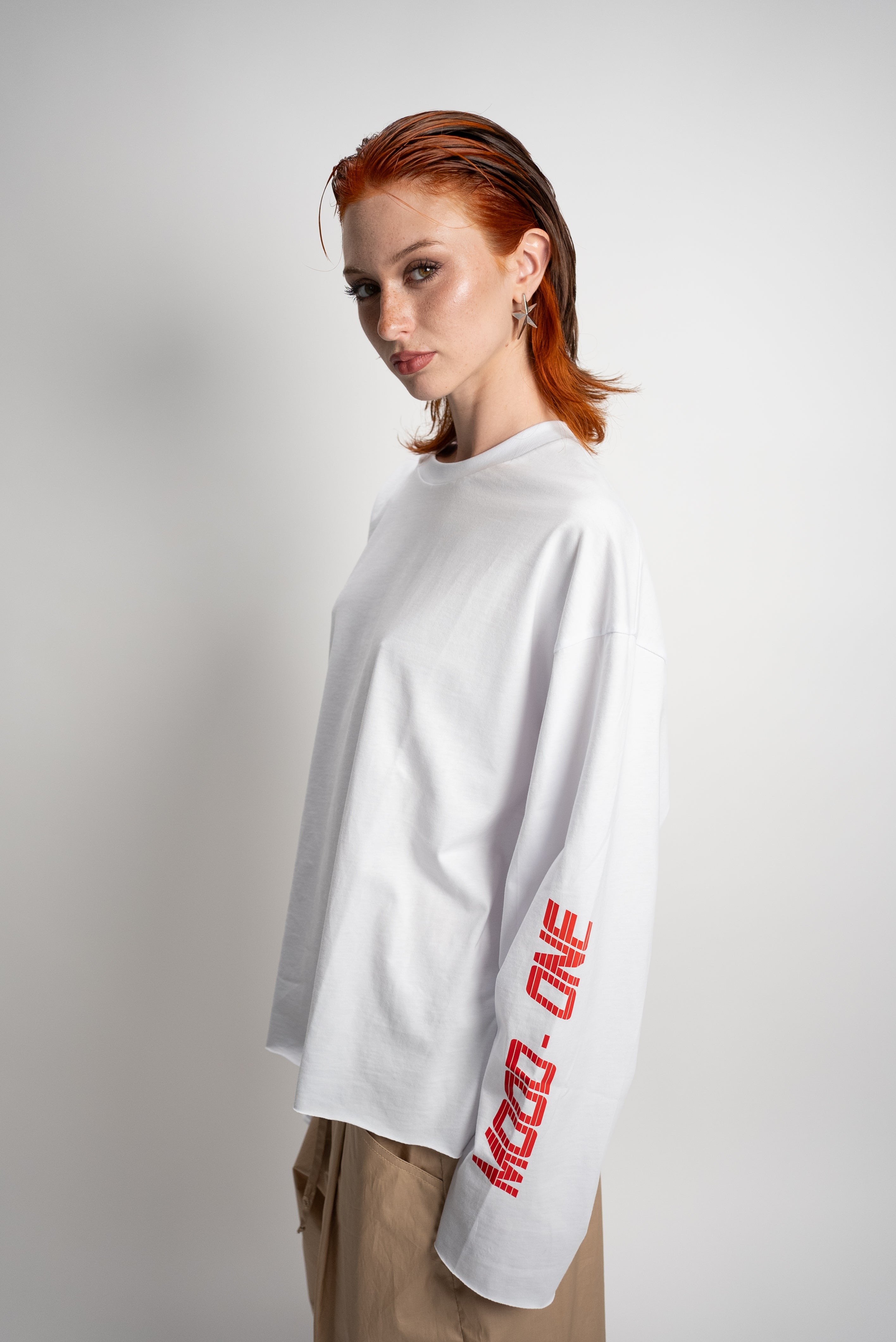 Long sleev red white