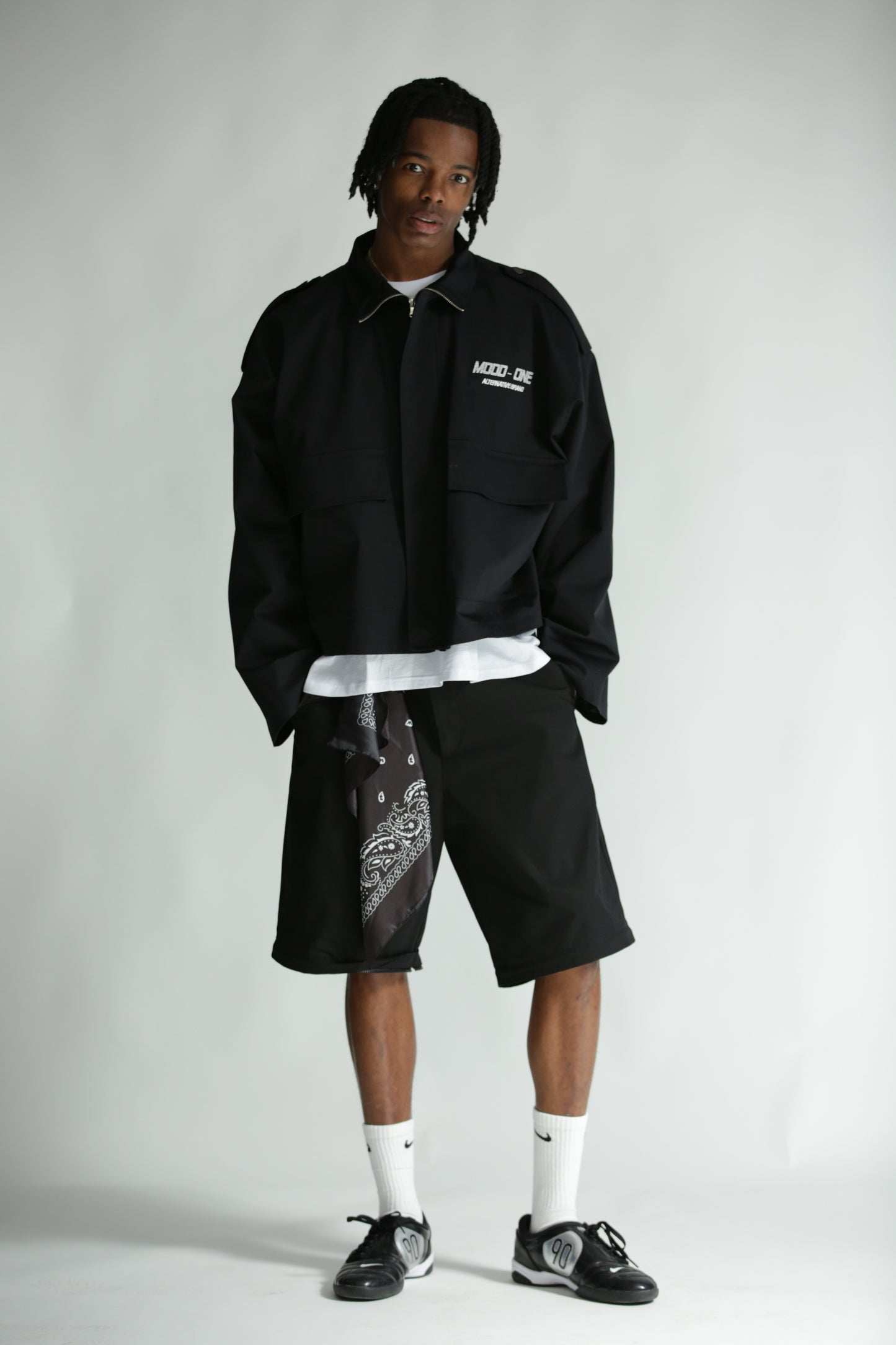 Pant/bermuda zip nero