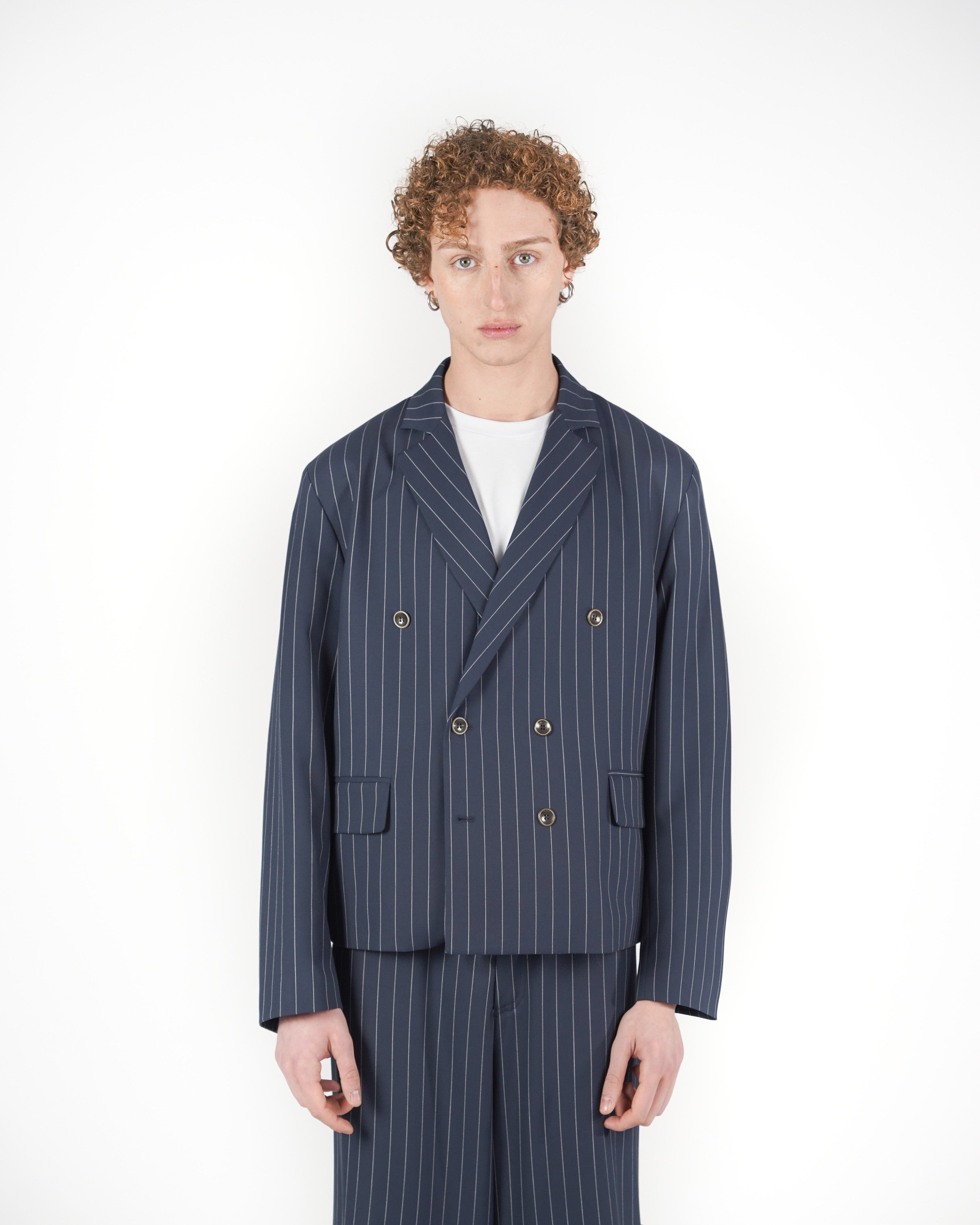 Giacca doppiopetto crop gessato blu