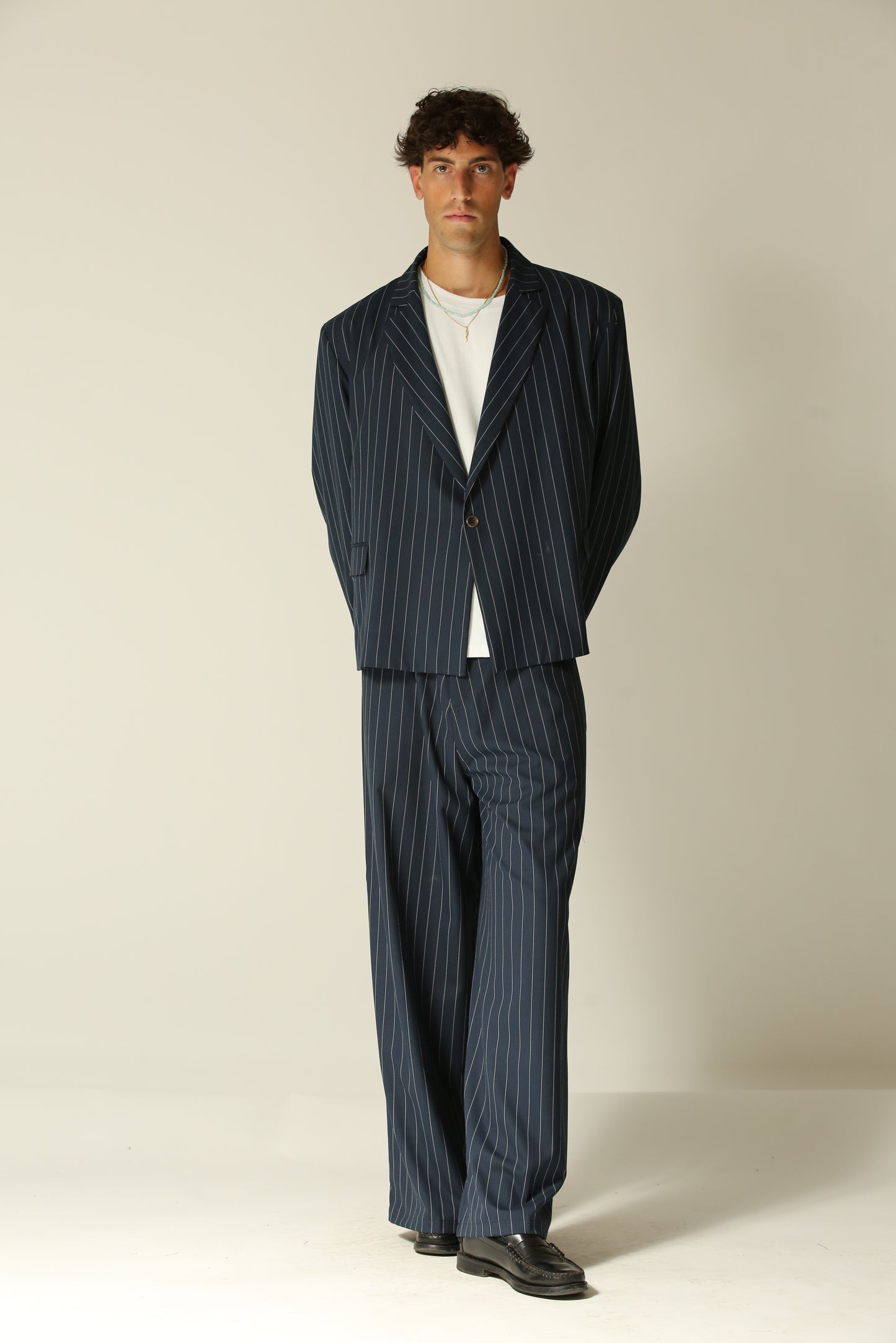 Giacca crop monopetto gessata blu
