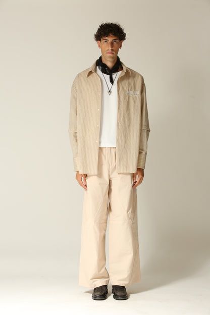 Pantaloni nylon costruito