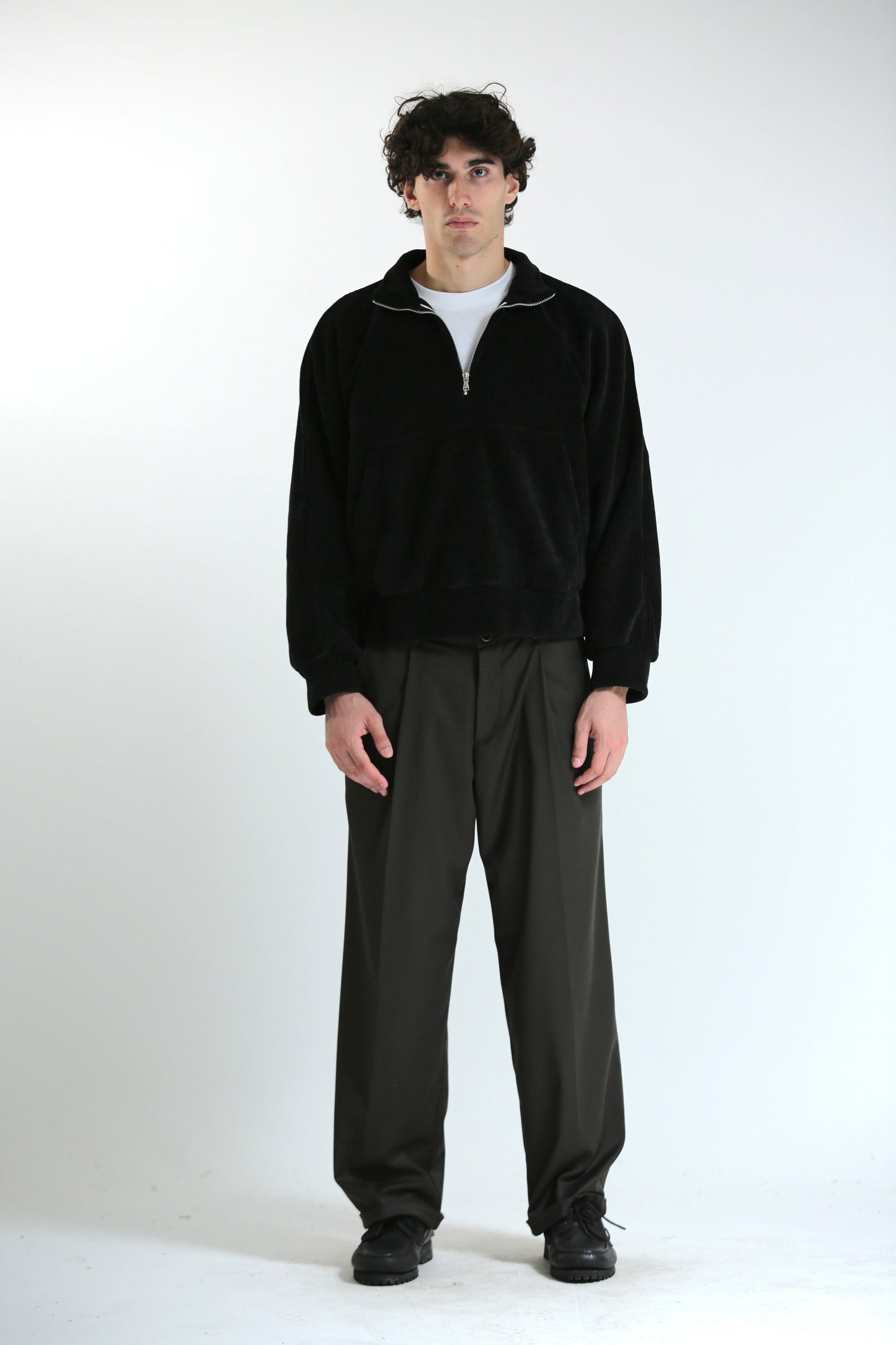 Pantalone vita alta fondo largo verde scuro