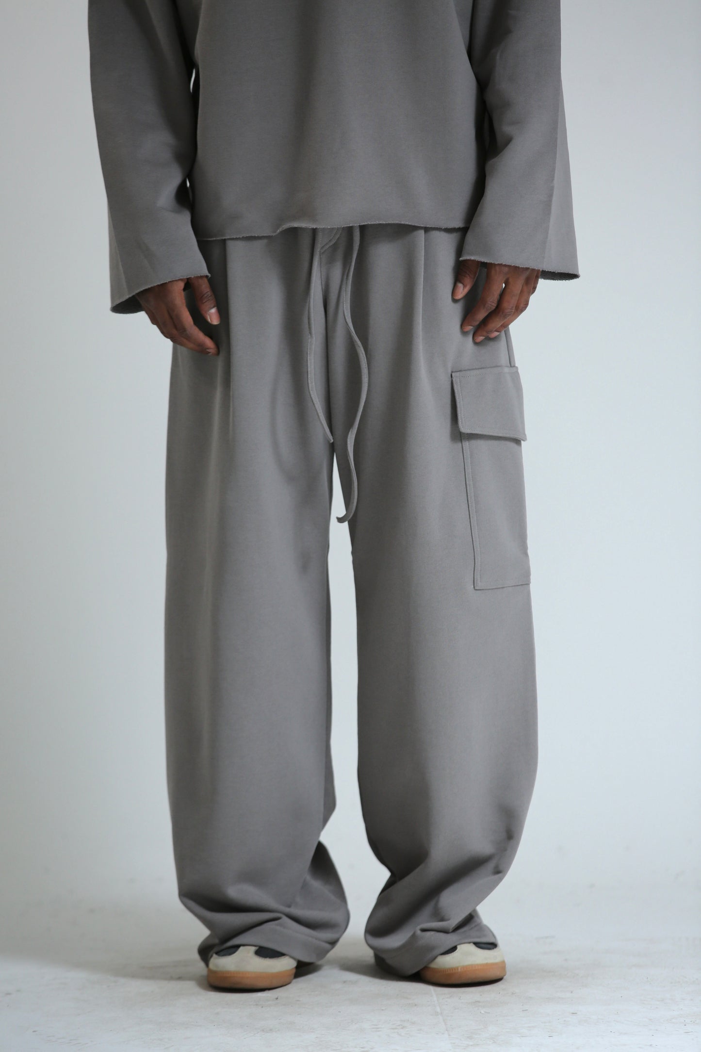 Pantalone Baggy felpa tasconato grigio