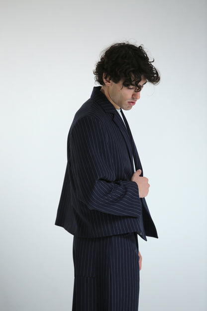 Giacca crop monopetto gessata blu