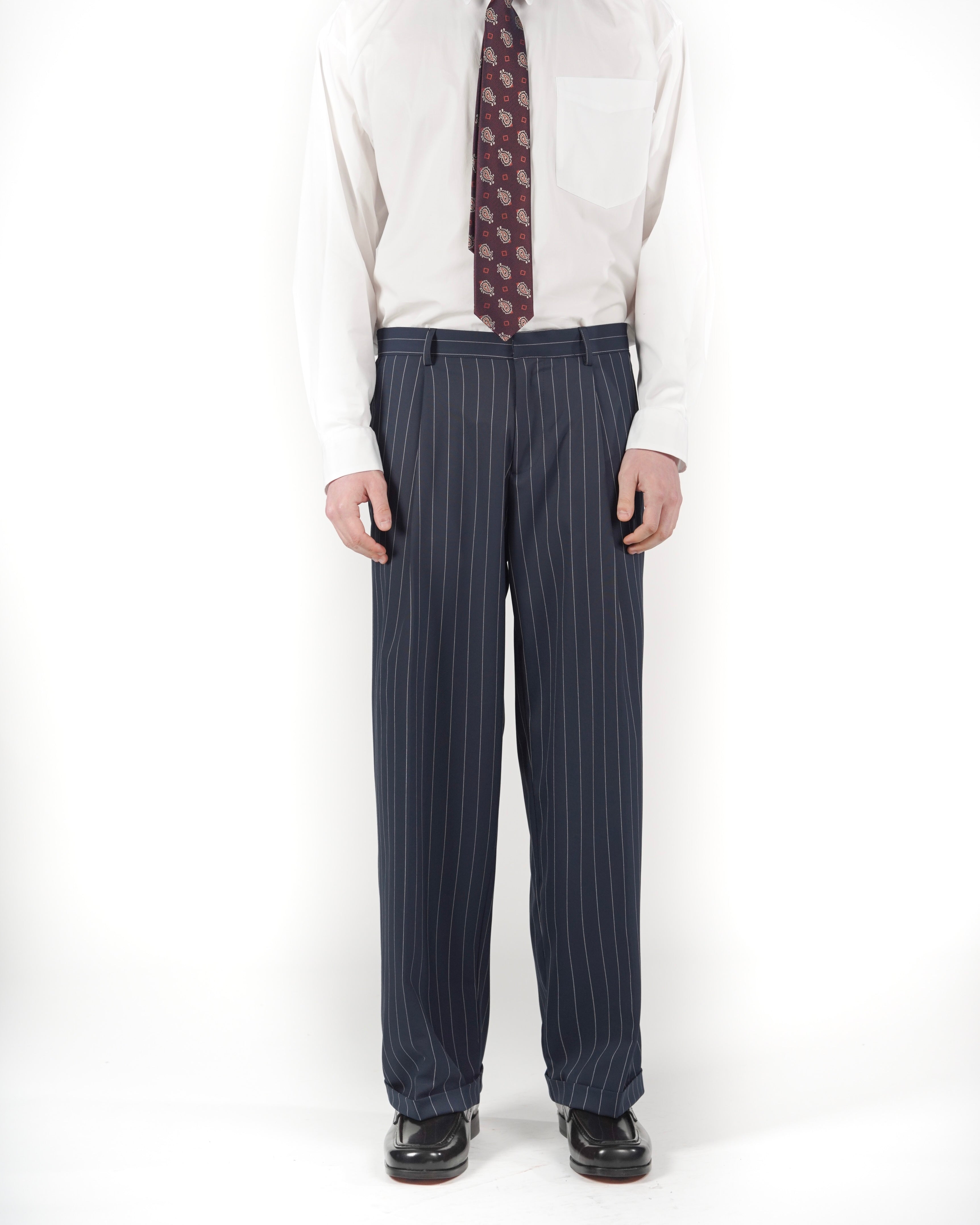 Pantalone loose fit sartoriale gessato blu