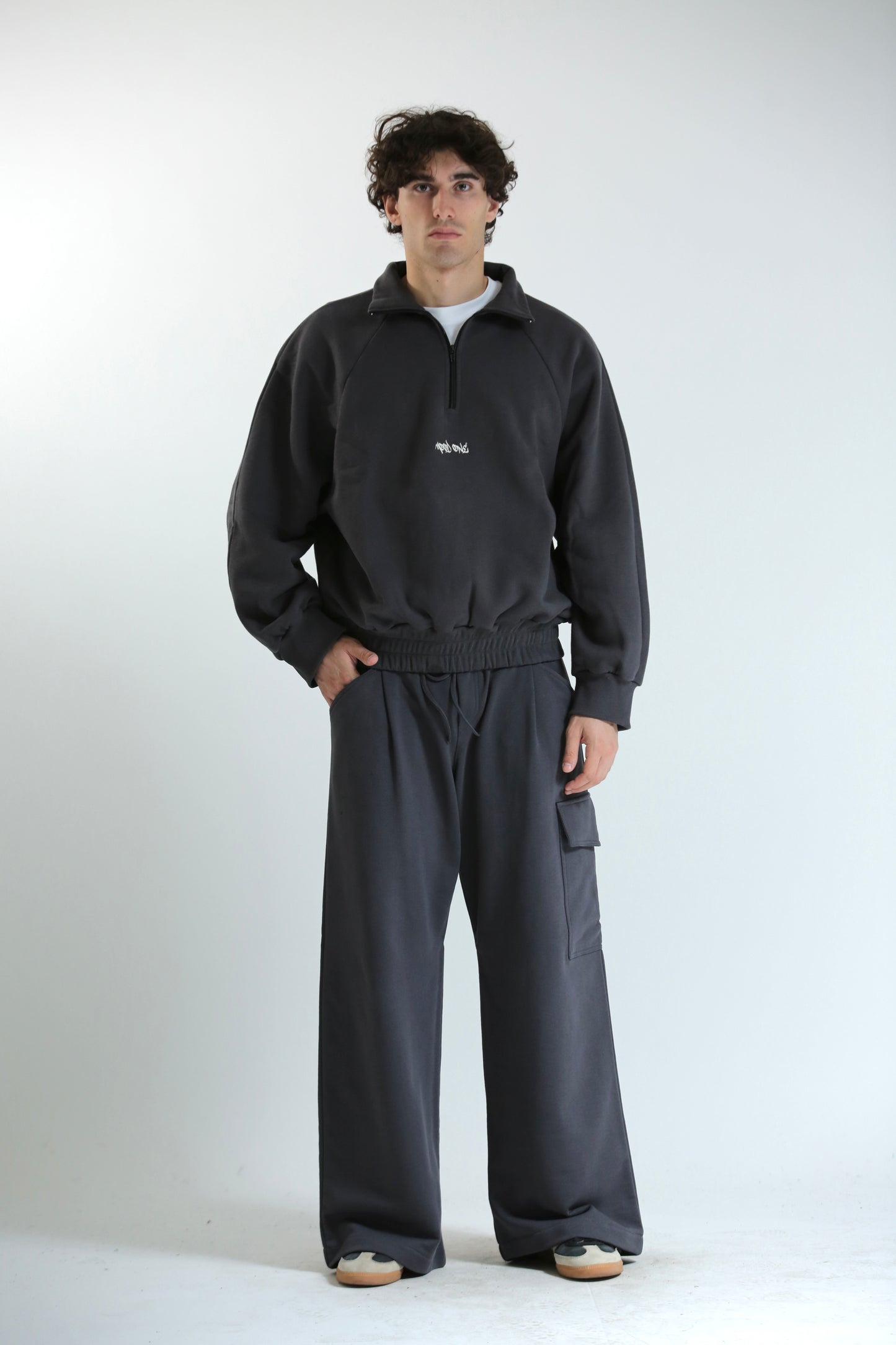 Felpa zip collo alto piombo