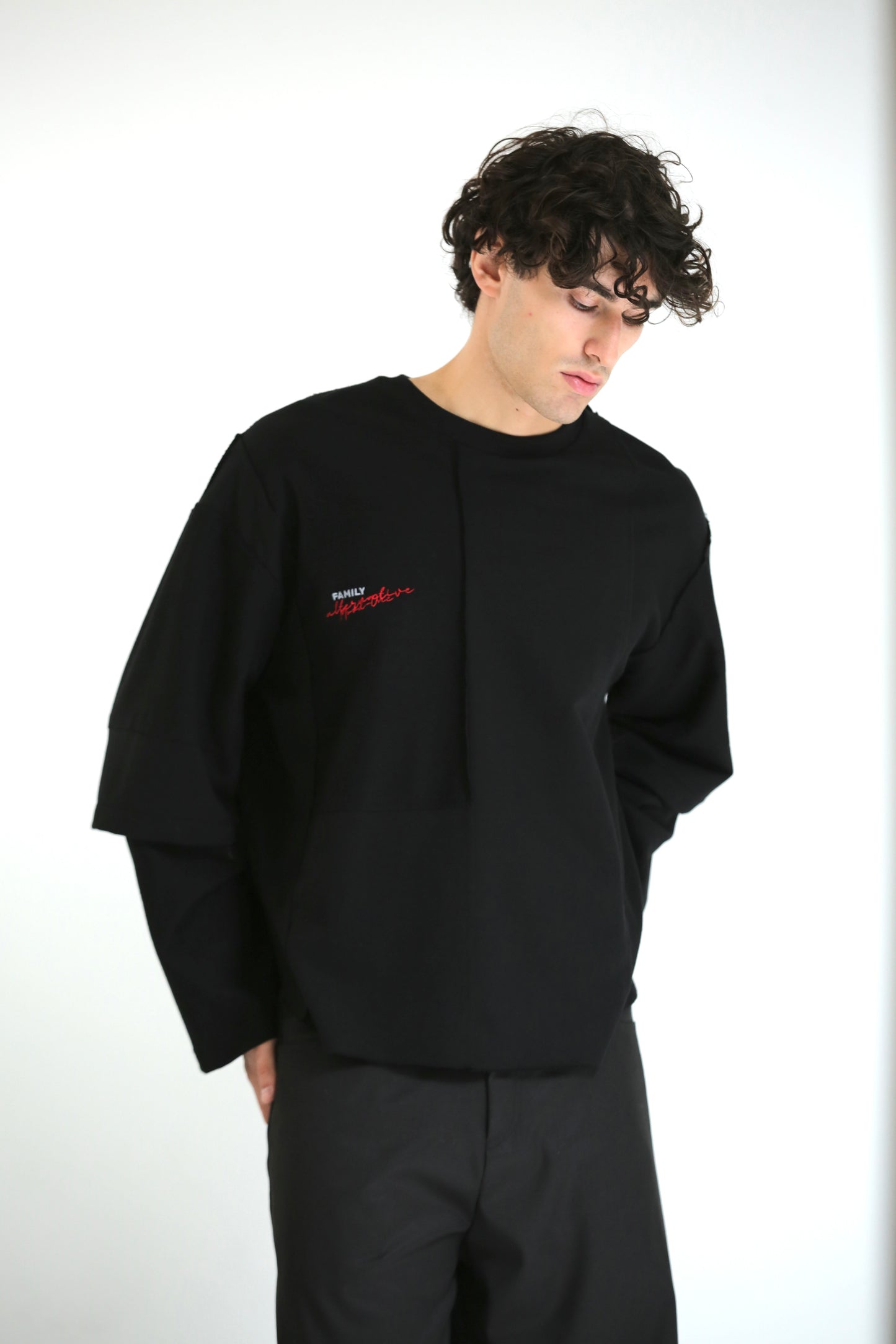 Long sleeve tagli intarsio nera