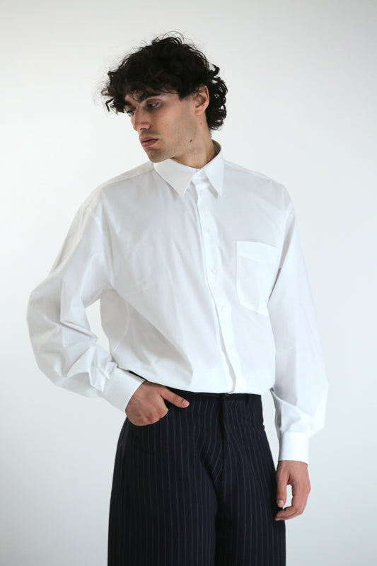 Camicia over sotto giacca bianca