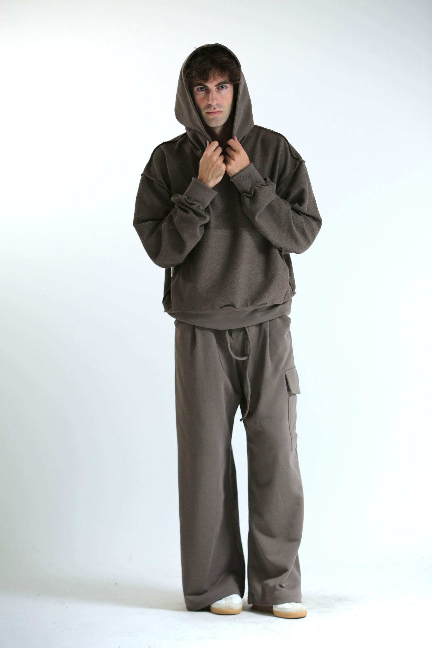 Felpa cappuccio REVERSIBILE moro