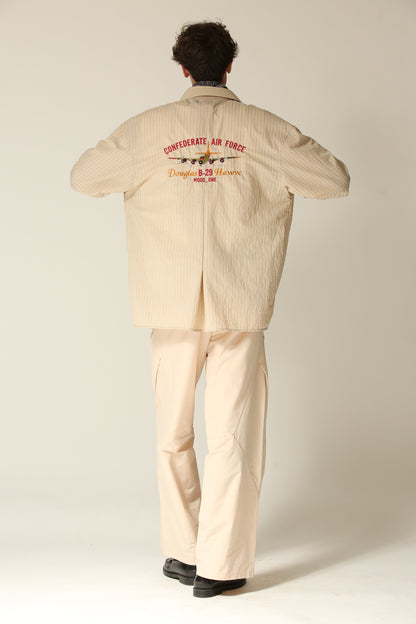 Pantaloni nylon costruito