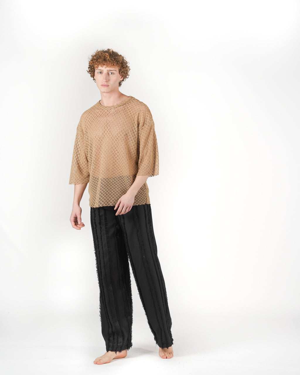 T-shirt traforata beige