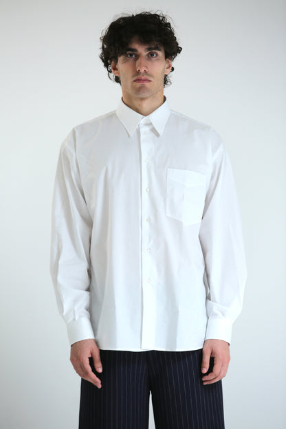 Camicia over sotto giacca bianca