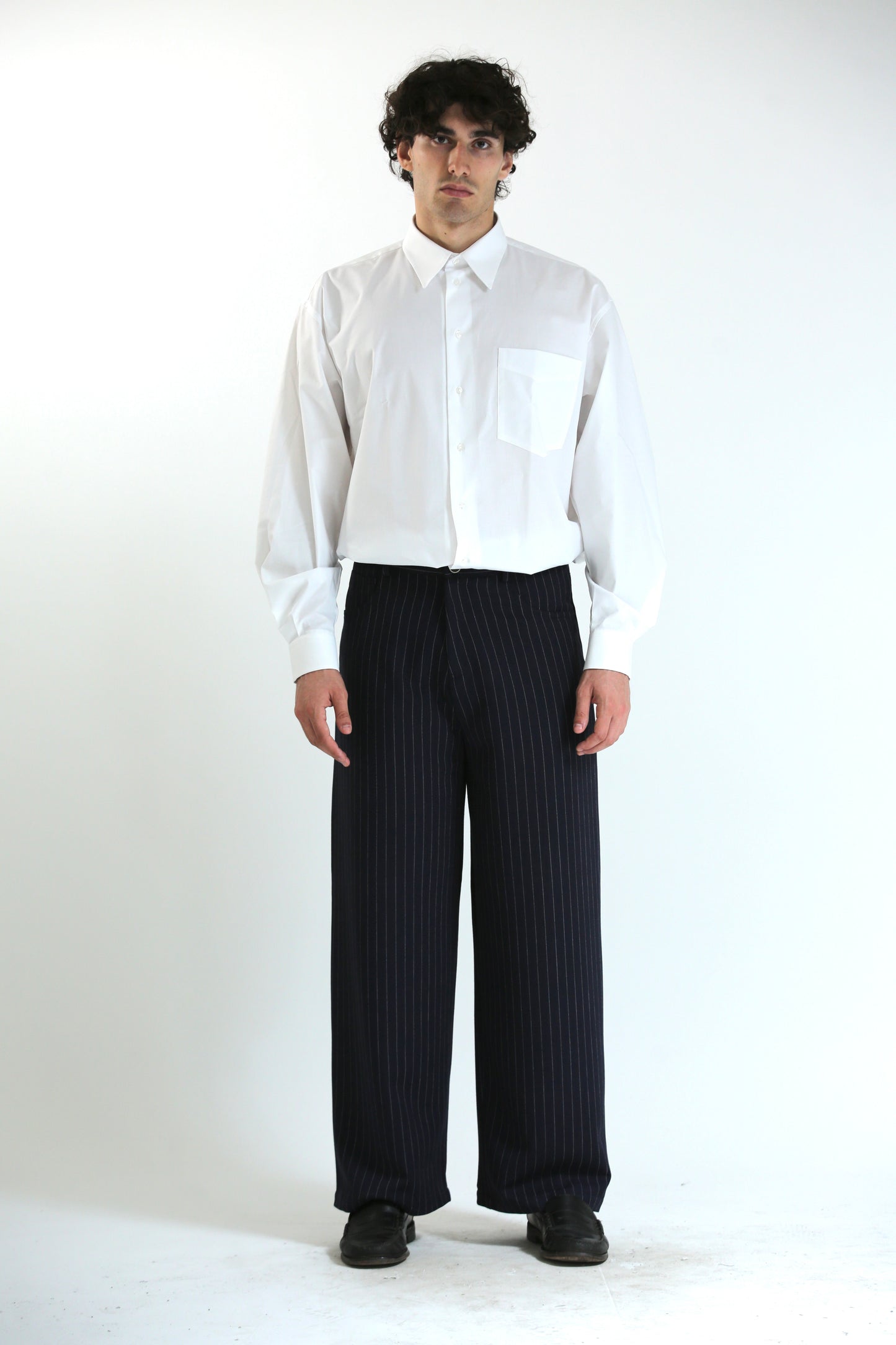 Camicia over sotto giacca bianca