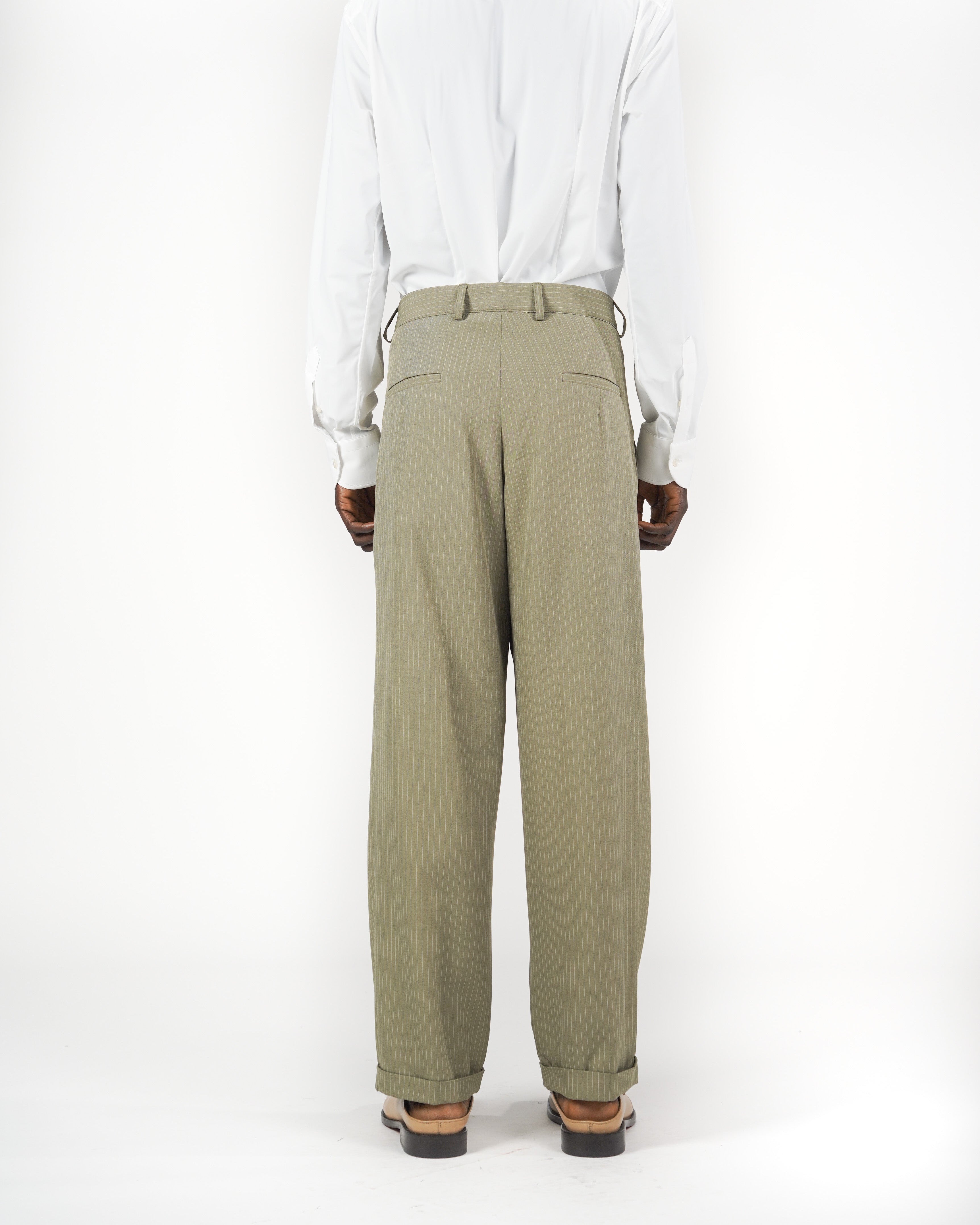 Pantalone loose fit sartoriale gessato verde