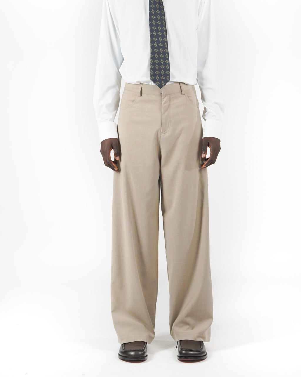 Pantalone baggy sartoriale beige