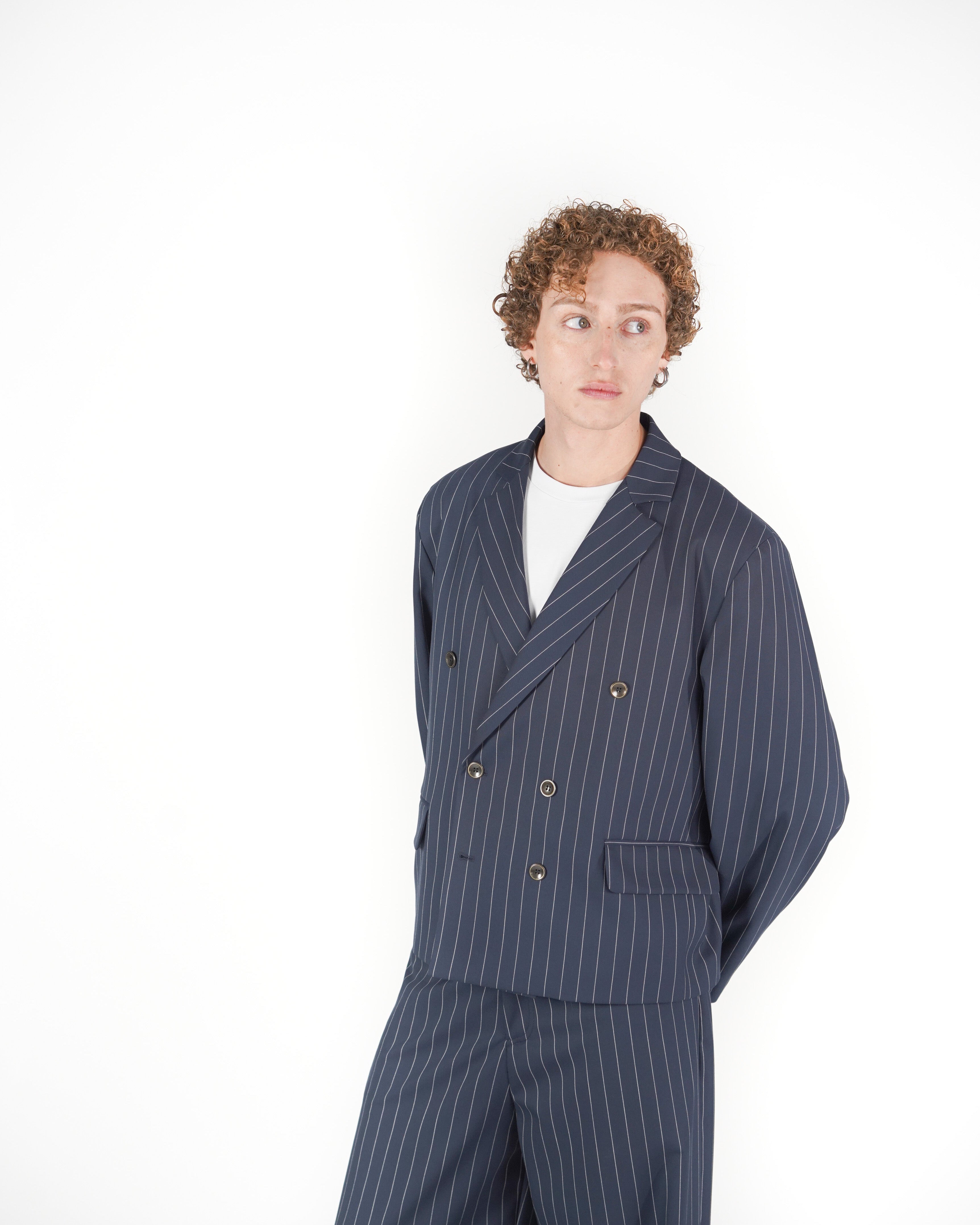 Giacca doppiopetto crop gessato blu