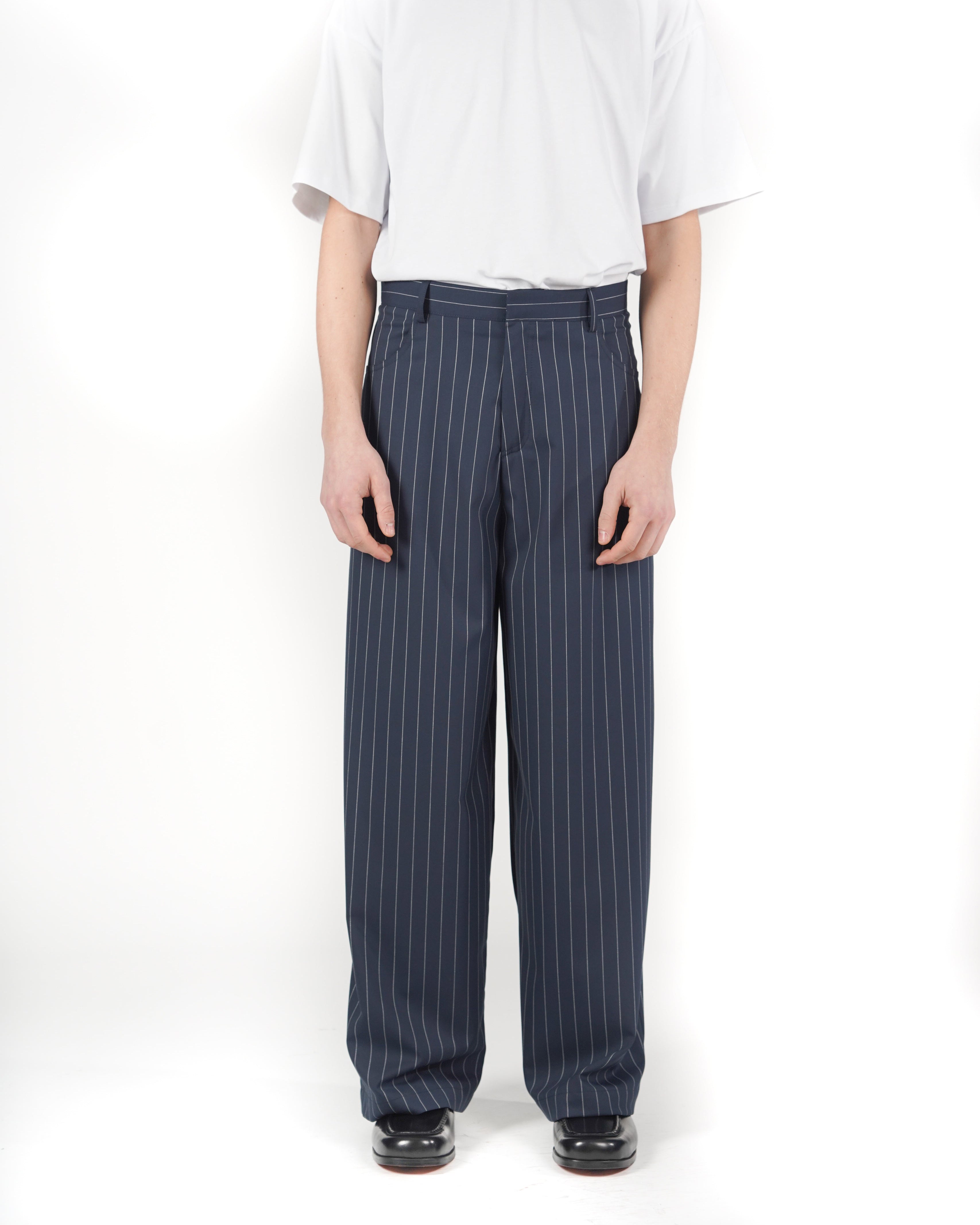 Pantalone baggy sartoriale gessato blu