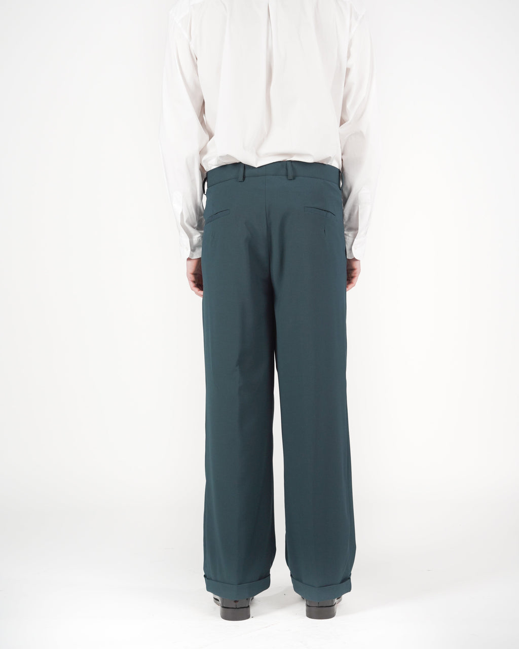 Pantalone loose fit sartoriale verde acqua