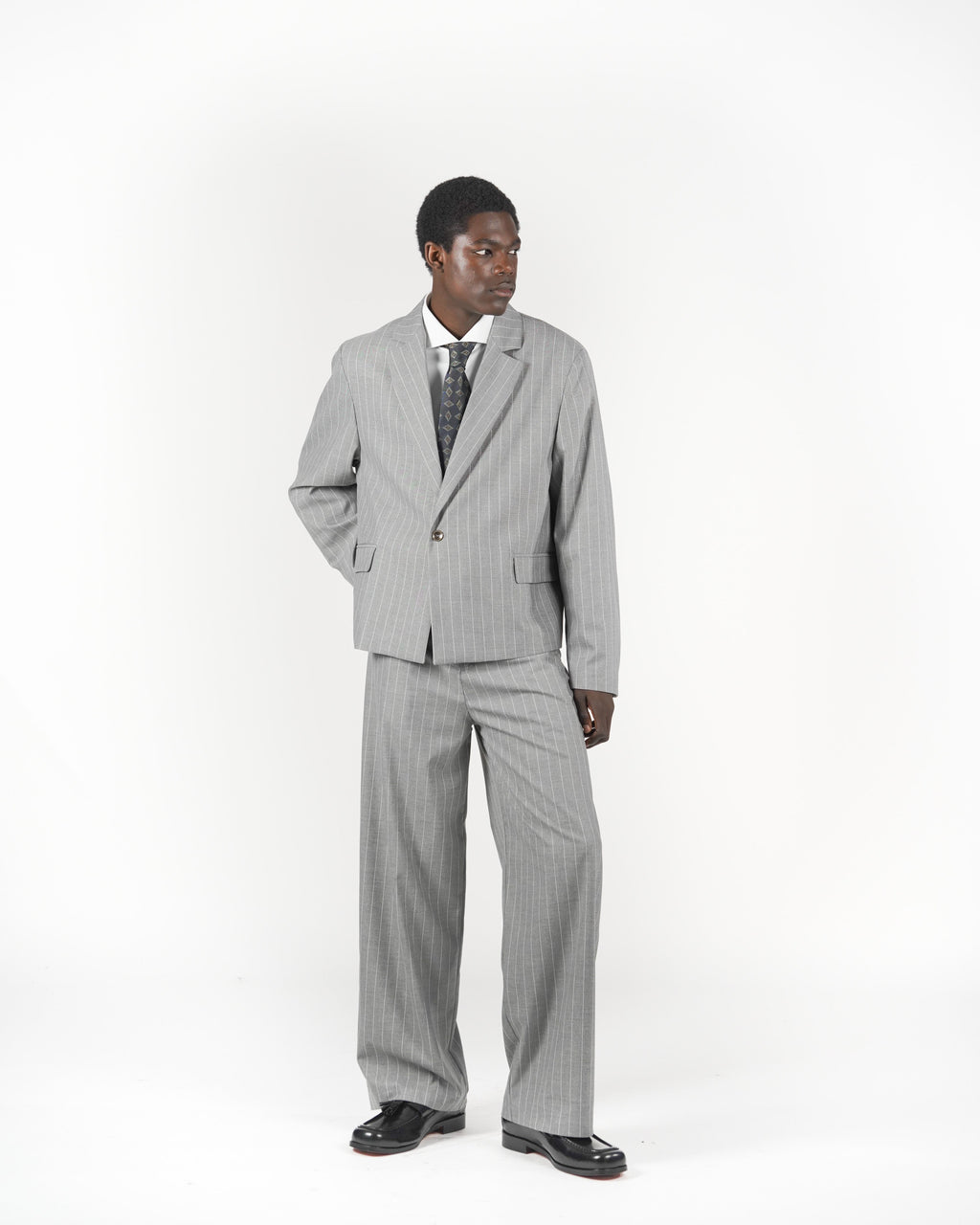 Pantalone baggy sartoriale gessato grigio
