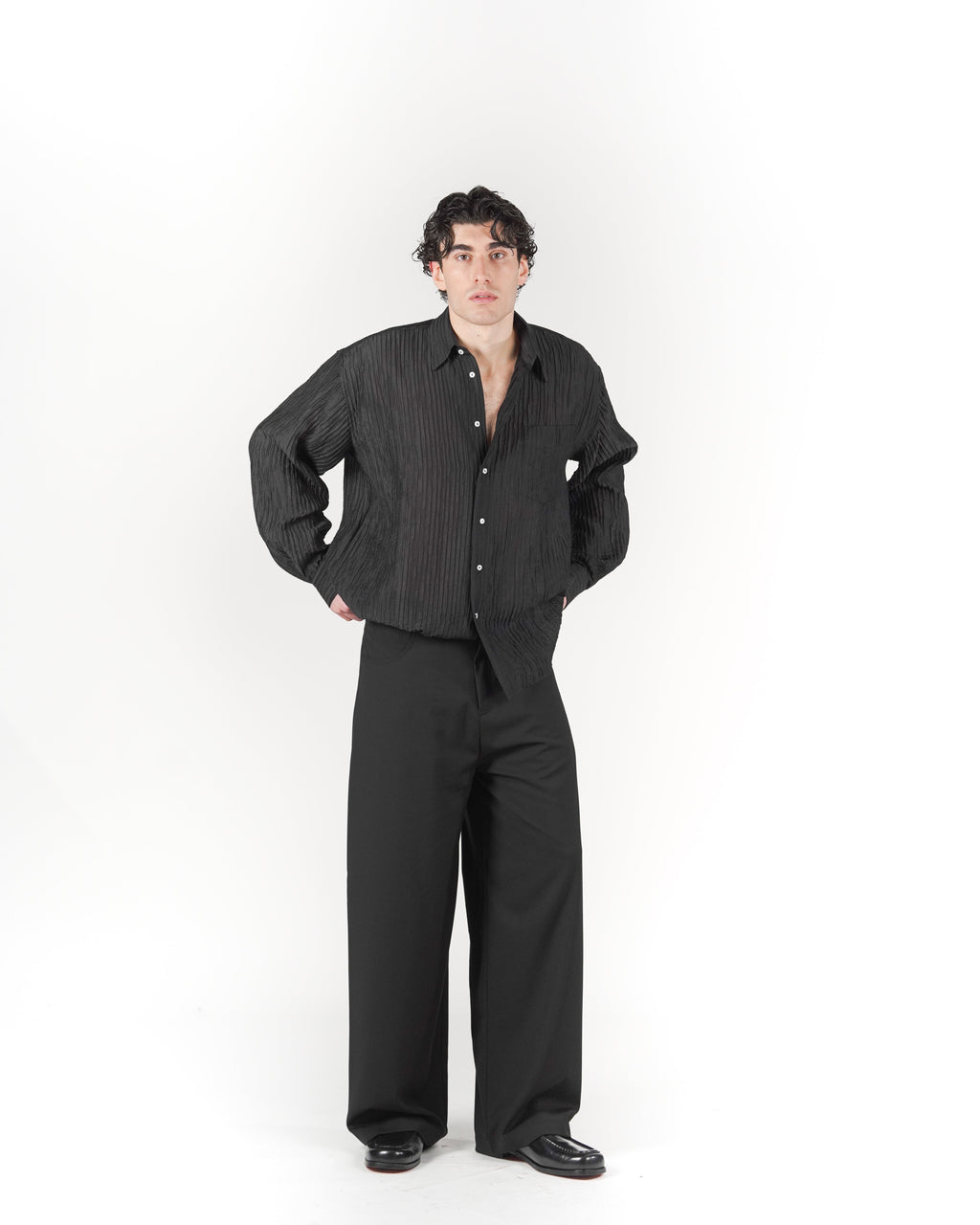Camicia plissè nera