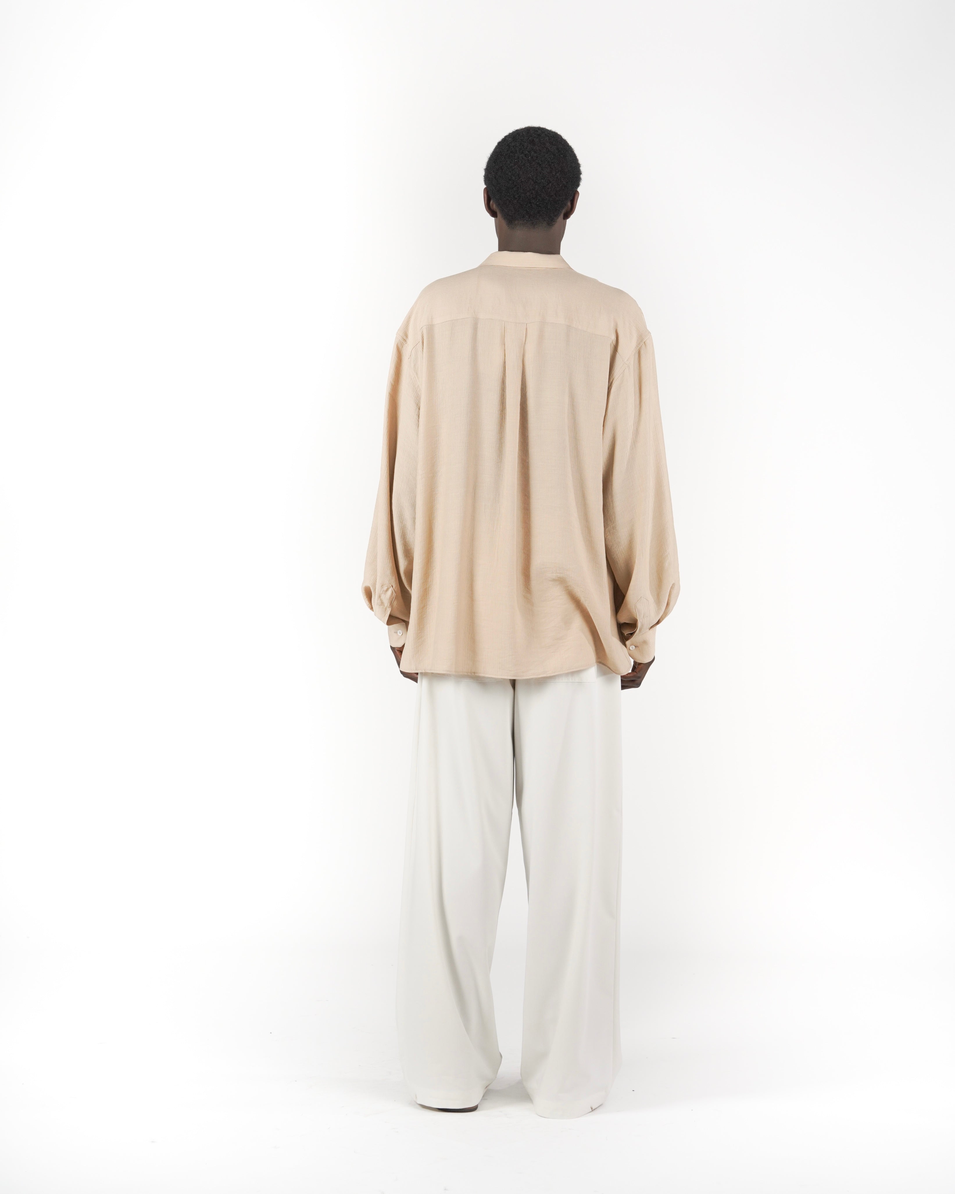Camicia scollata beige