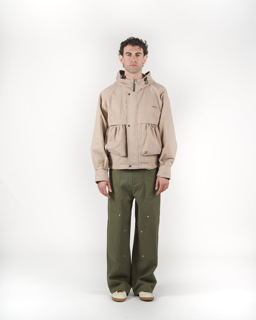 Giacca beige con cappuccio