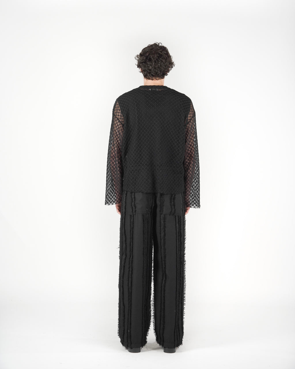 Longsleeve traforata nera