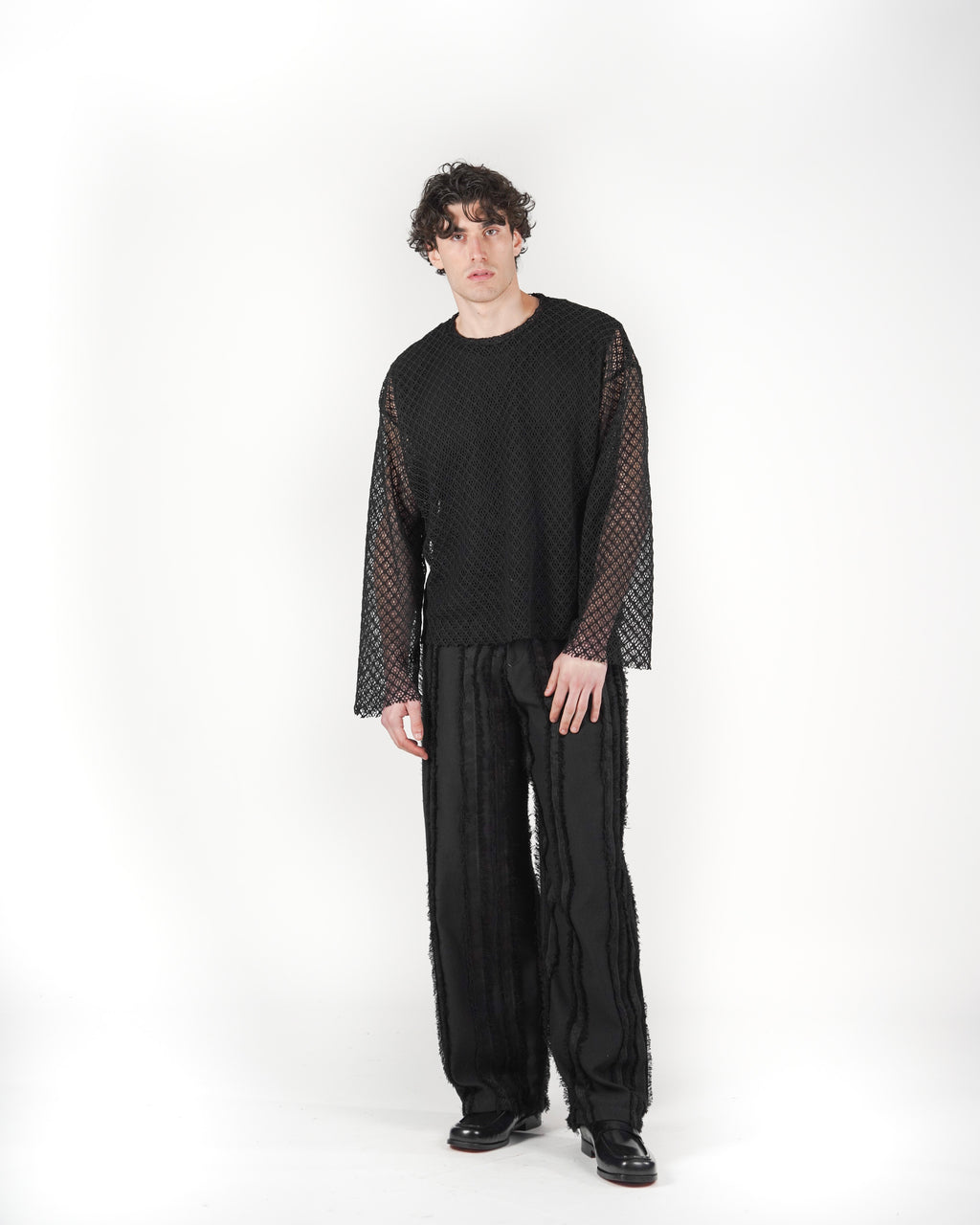 Longsleeve traforata nera