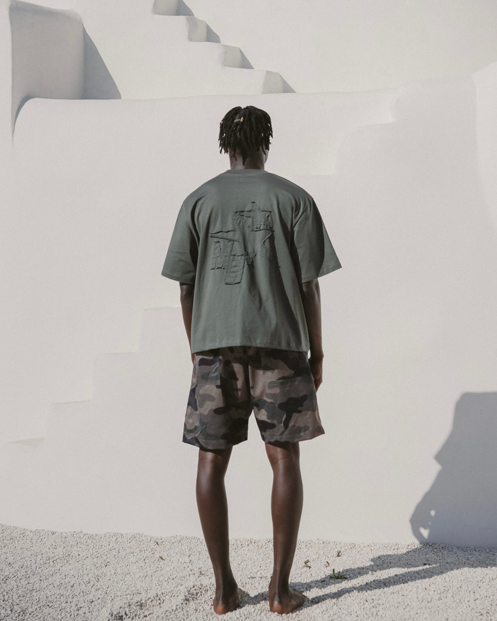 Green embroidered tee