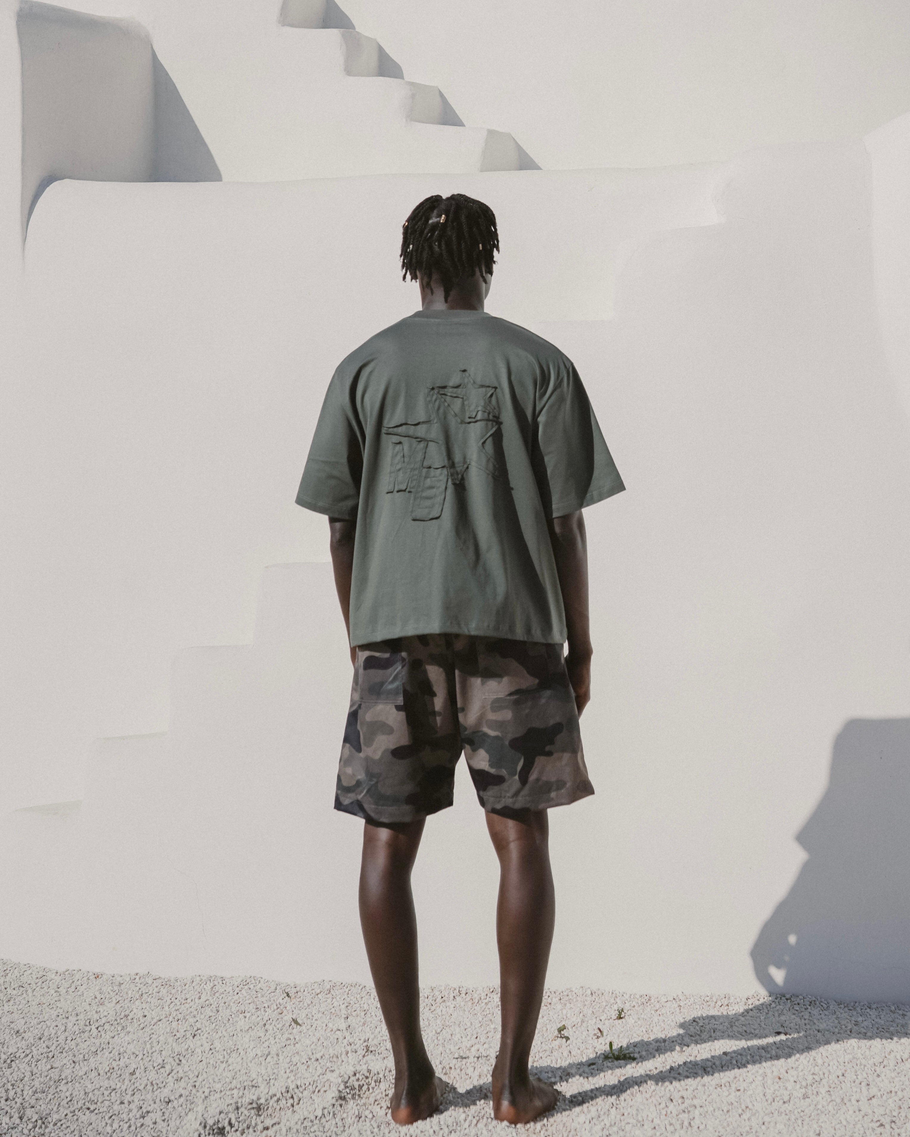 Green embroidered tee