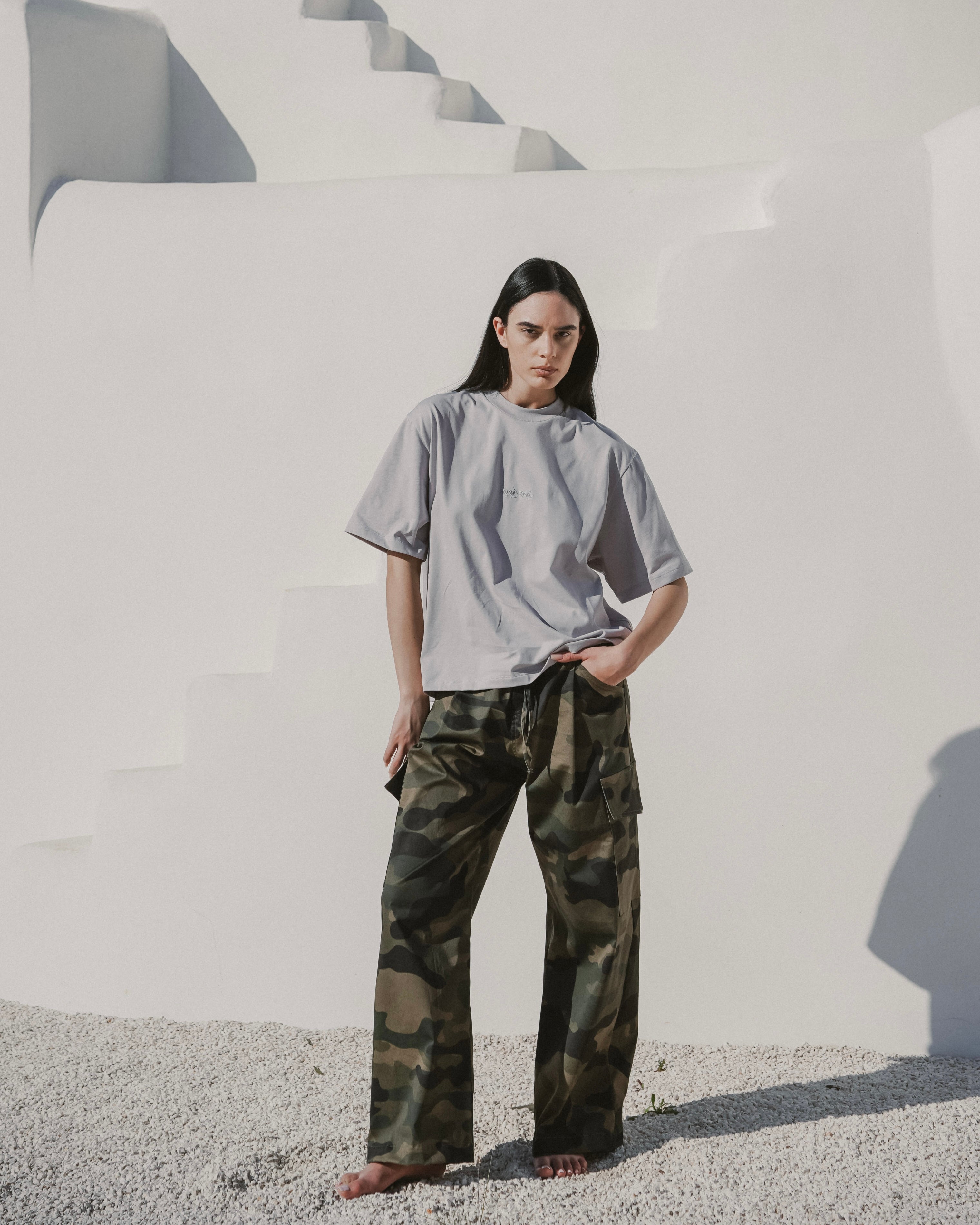 Grey embroidered tee