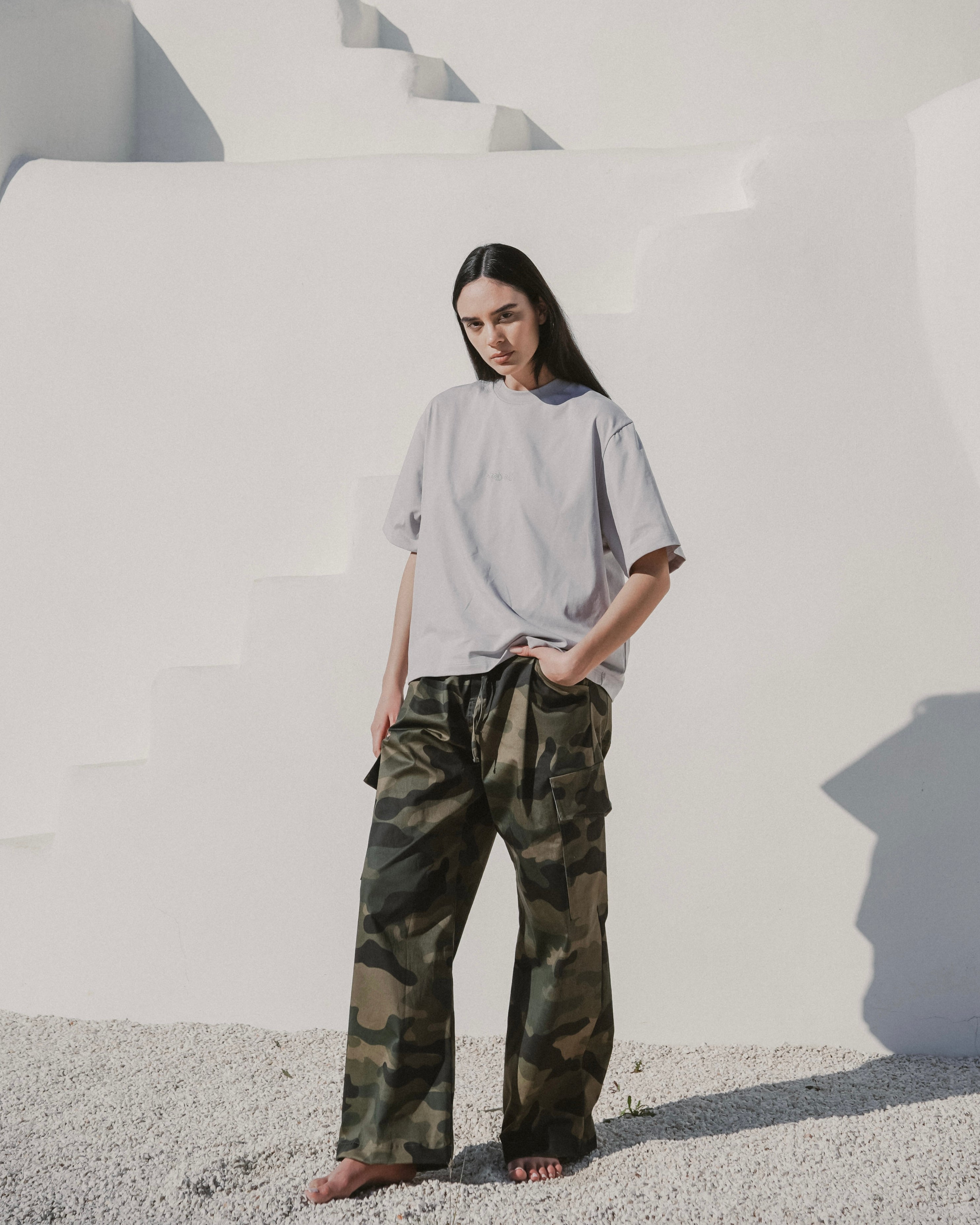 Grey embroidered tee