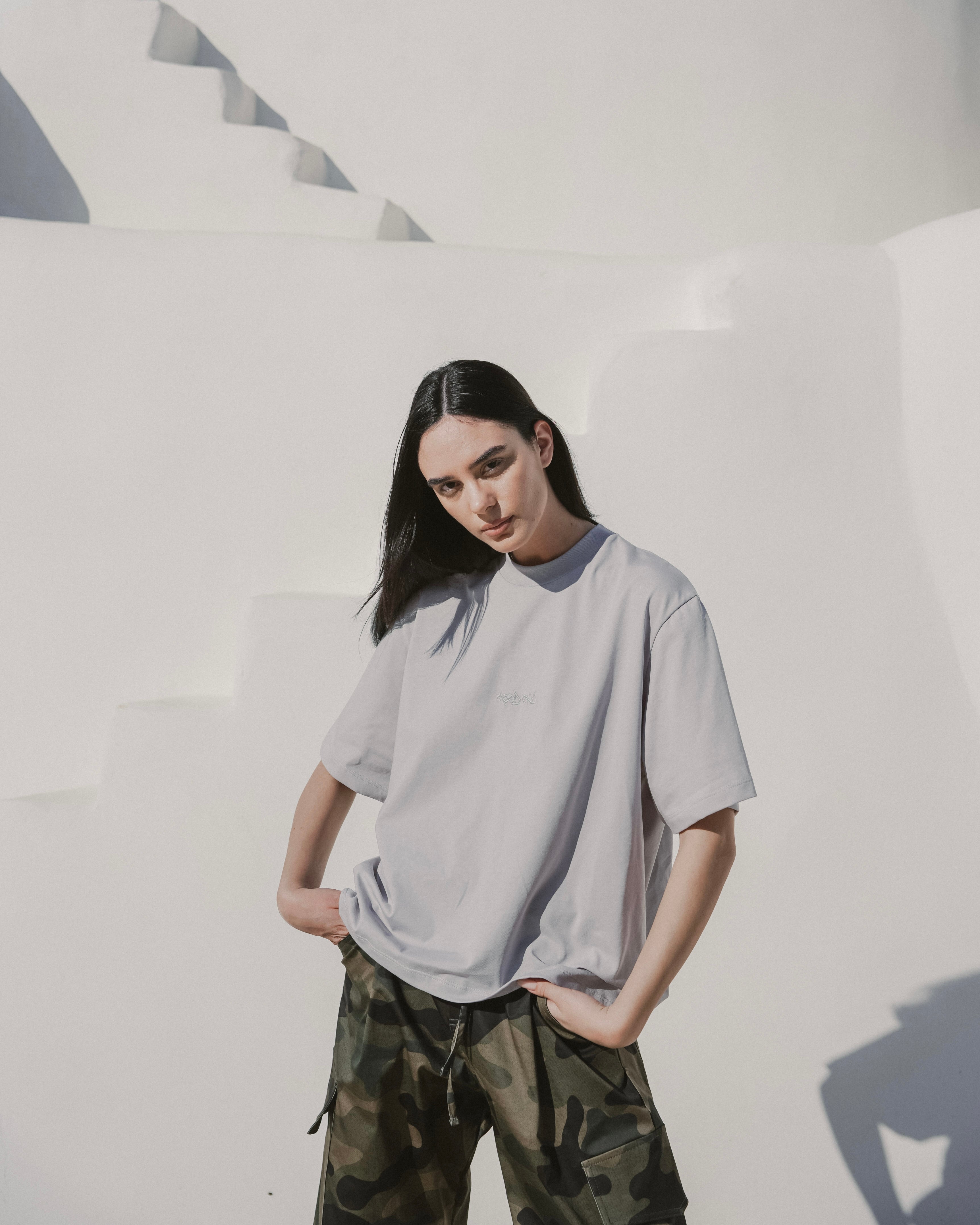 Grey embroidered tee