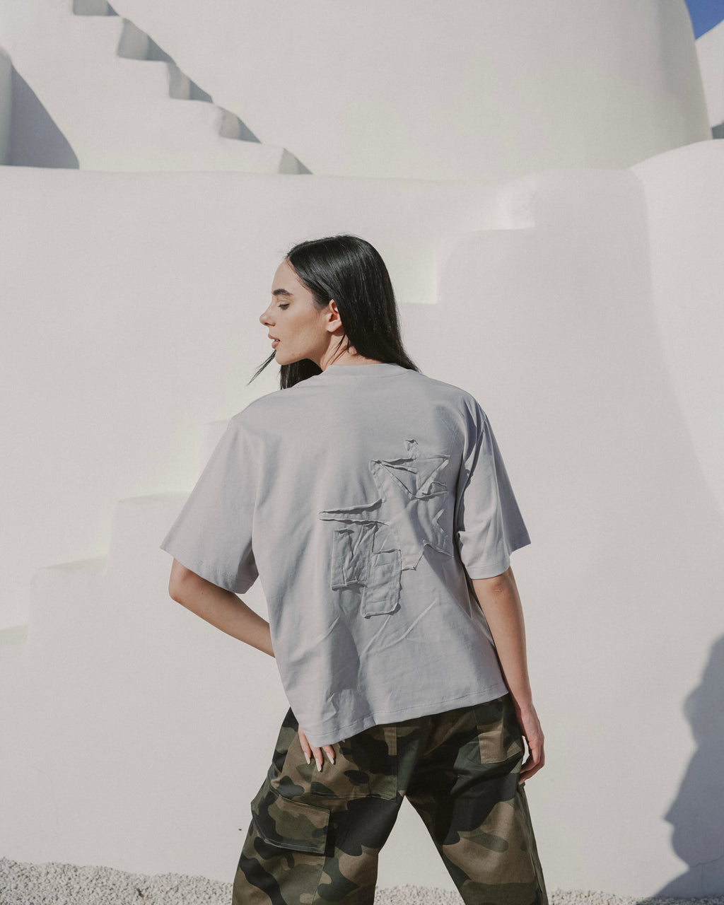 Grey embroidered tee
