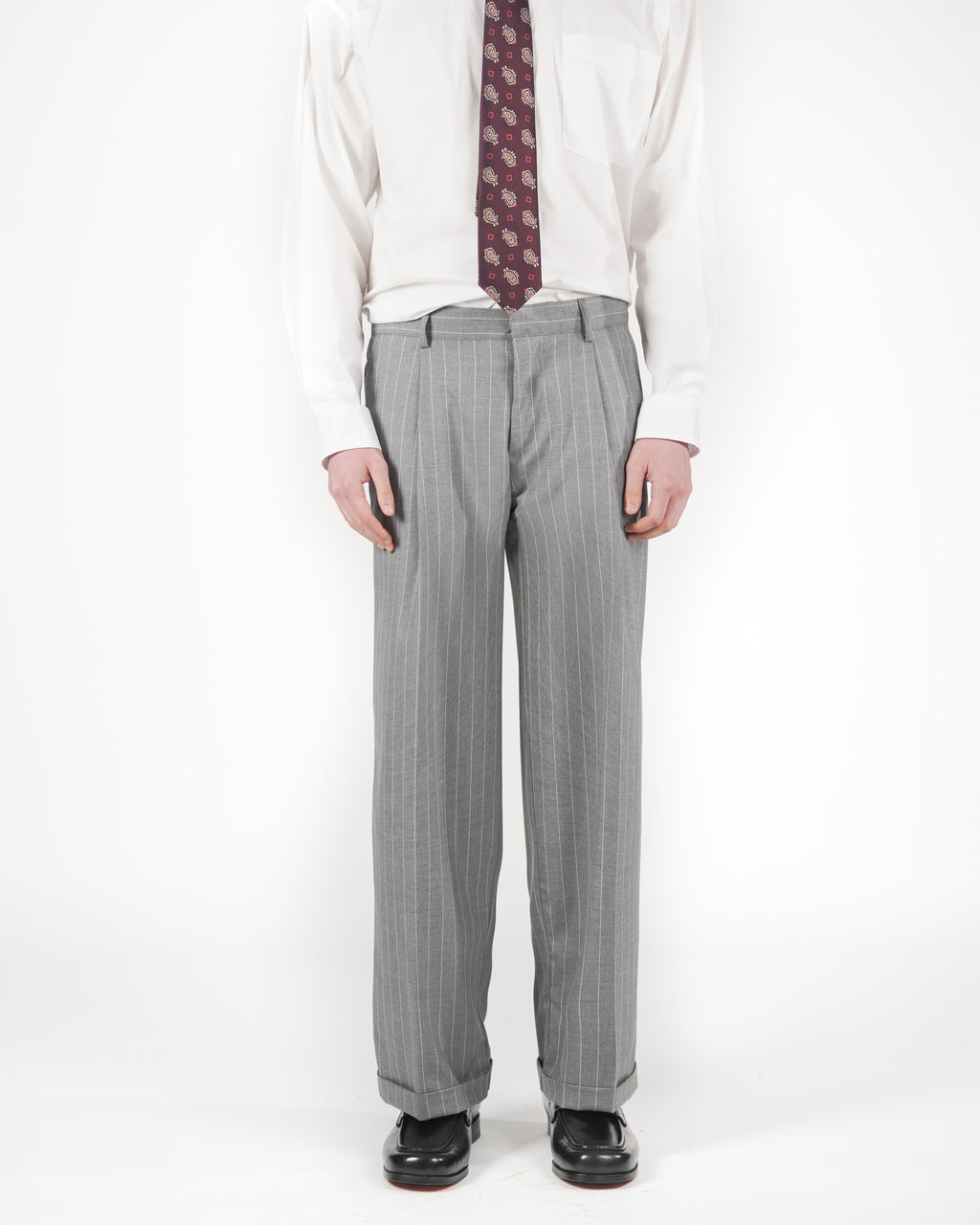 Pantalone loose fit sartoriale gessato grigio