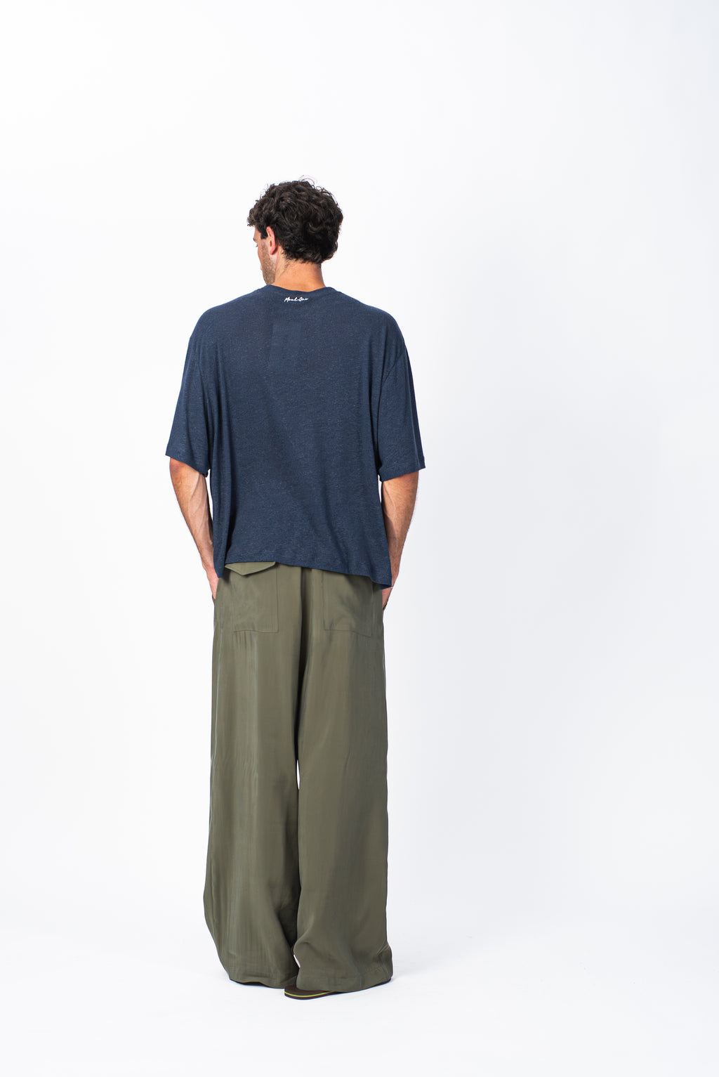Tee blu